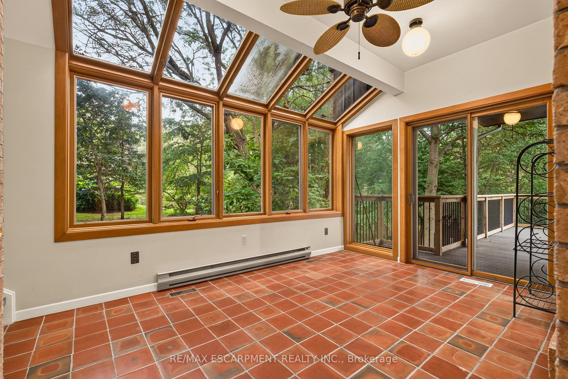Photo 20 of 539 Ontario Street, Hamilton, Ancaster — HOMEH