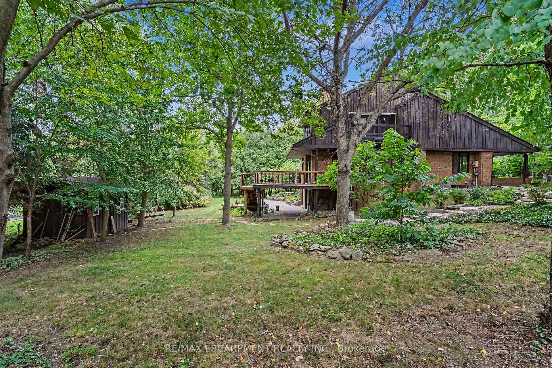 Photo 40 of 539 Ontario Street, Hamilton, Ancaster — HOMEH
