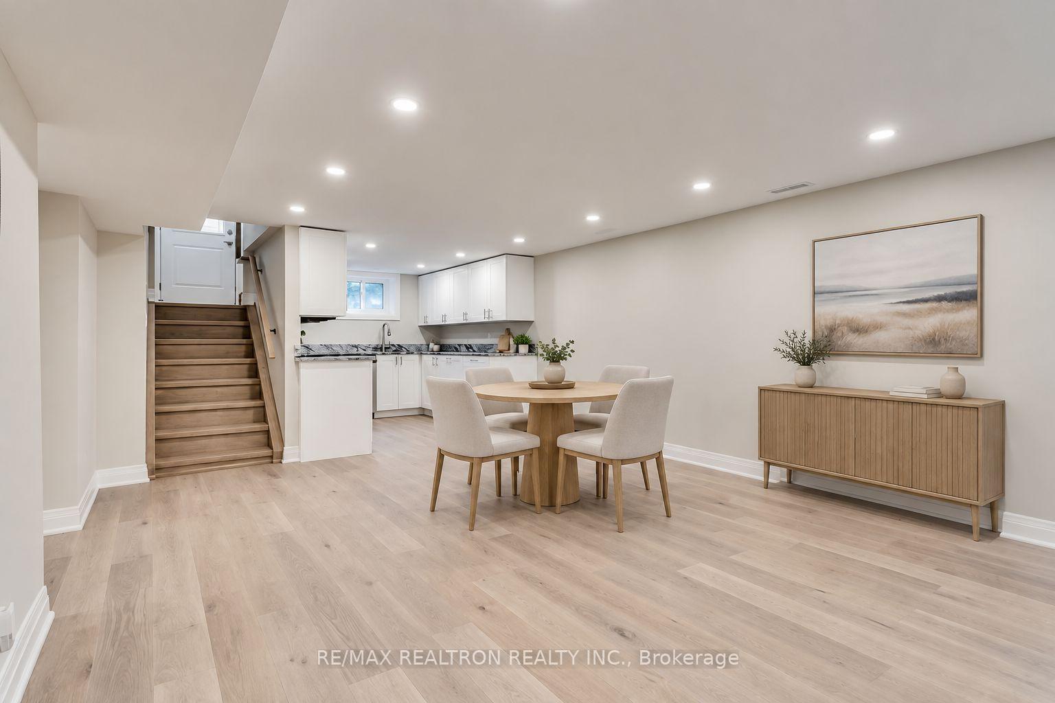 Photo 10 of Unit (Basement), 101 Arnold Crescent, Richmond Hill, Mill Pond — HOMEH