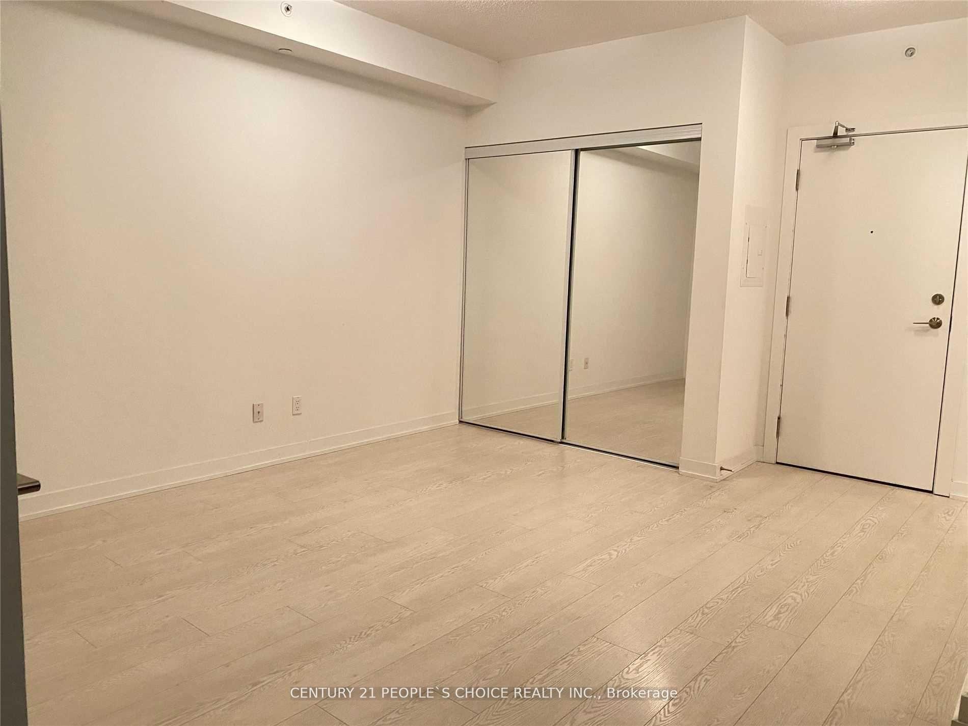 Photo 8 of Unit 308, 20 Bruyeres Mews, Toronto, Niagara — HOMEH
