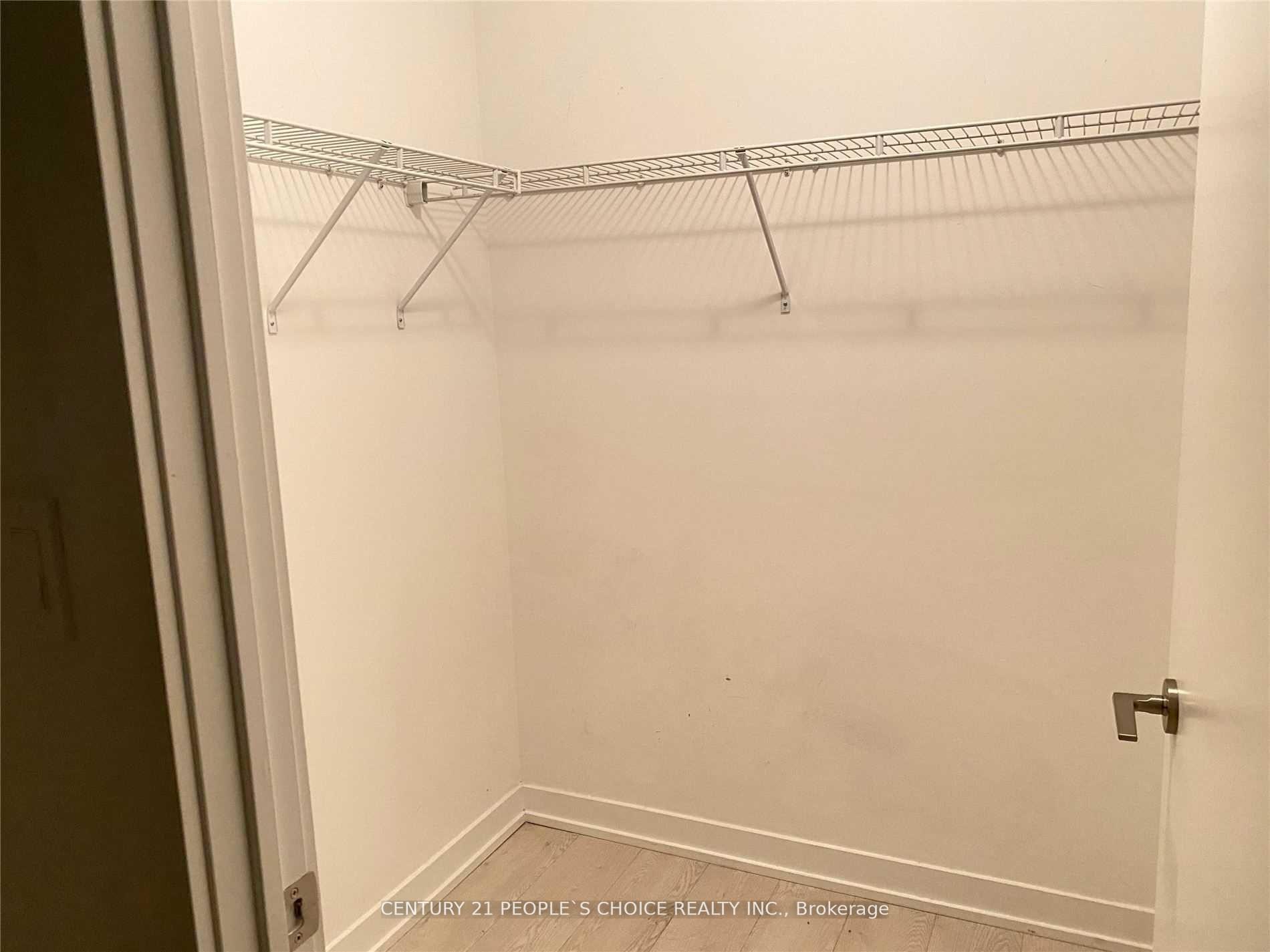 Photo 10 of Unit 308, 20 Bruyeres Mews, Toronto, Niagara — HOMEH
