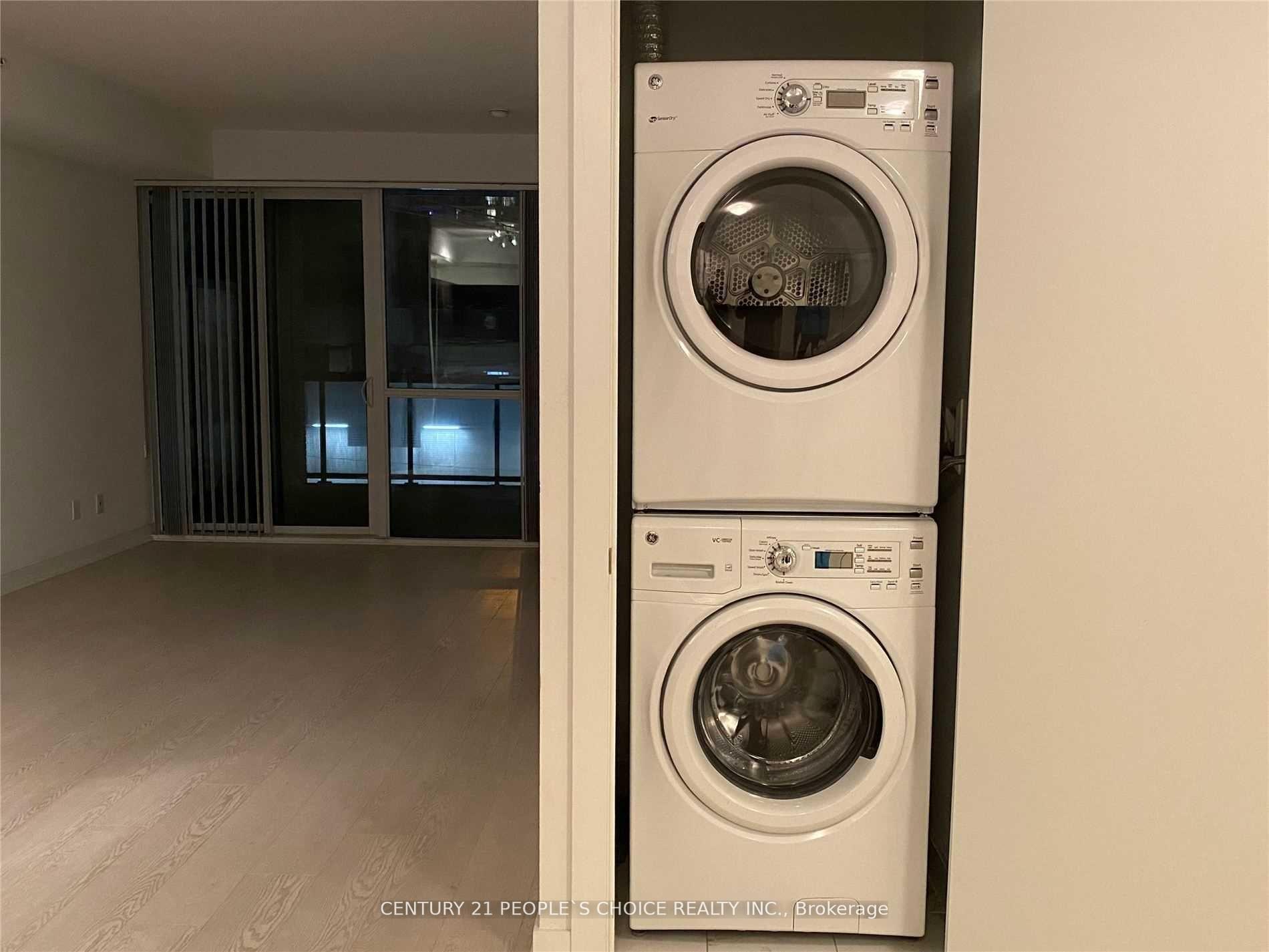 Photo 12 of Unit 308, 20 Bruyeres Mews, Toronto, Niagara — HOMEH