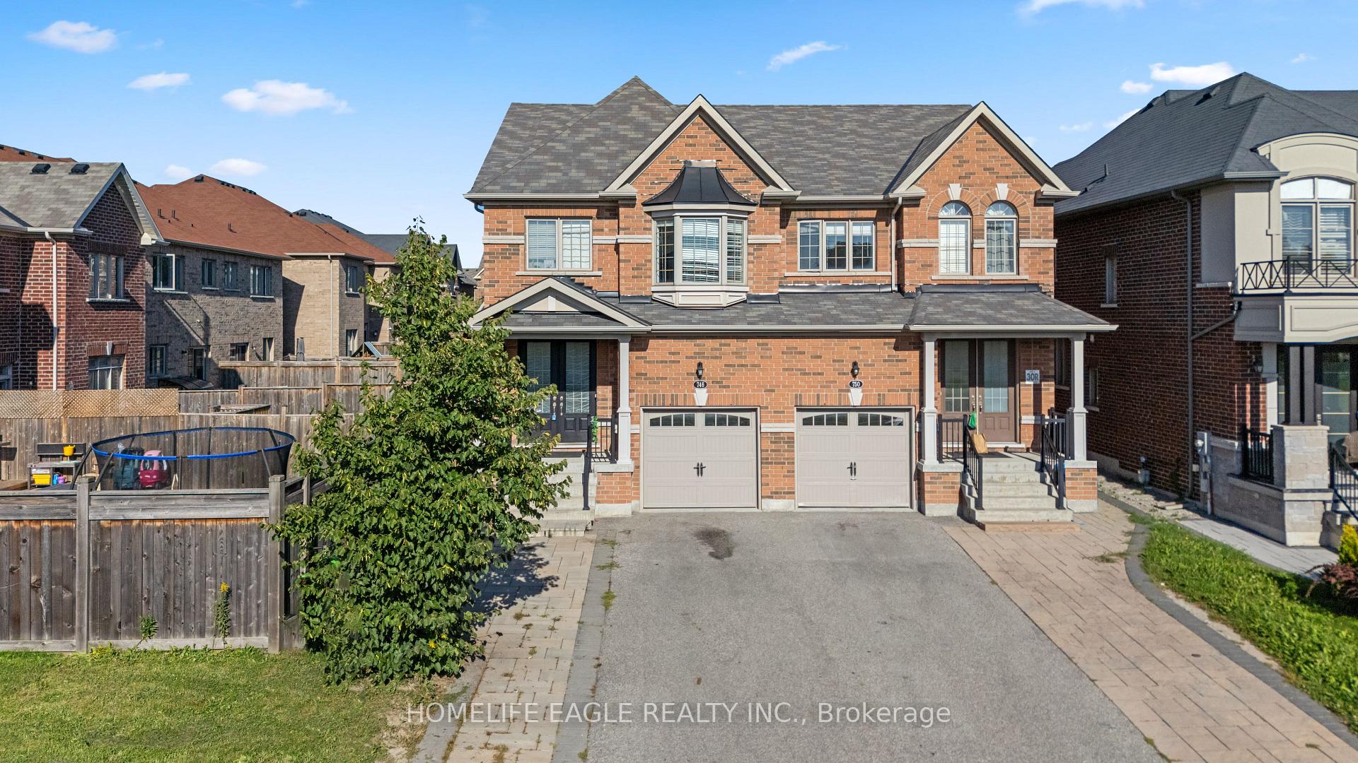 Photo 1 of 746 Yarfield Crescent, Newmarket, Glenway Estates — HOMEH