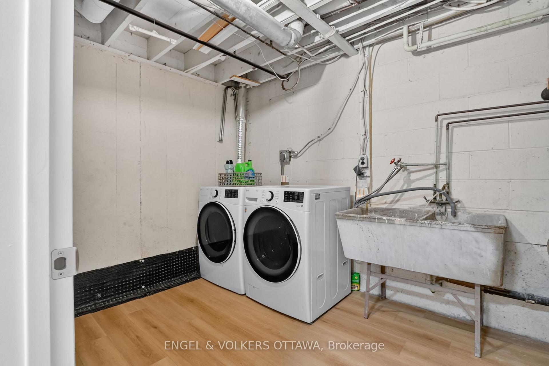 Photo 24 of 1304 Morrison Drive, Ottawa, Redwood Park — HOMEH