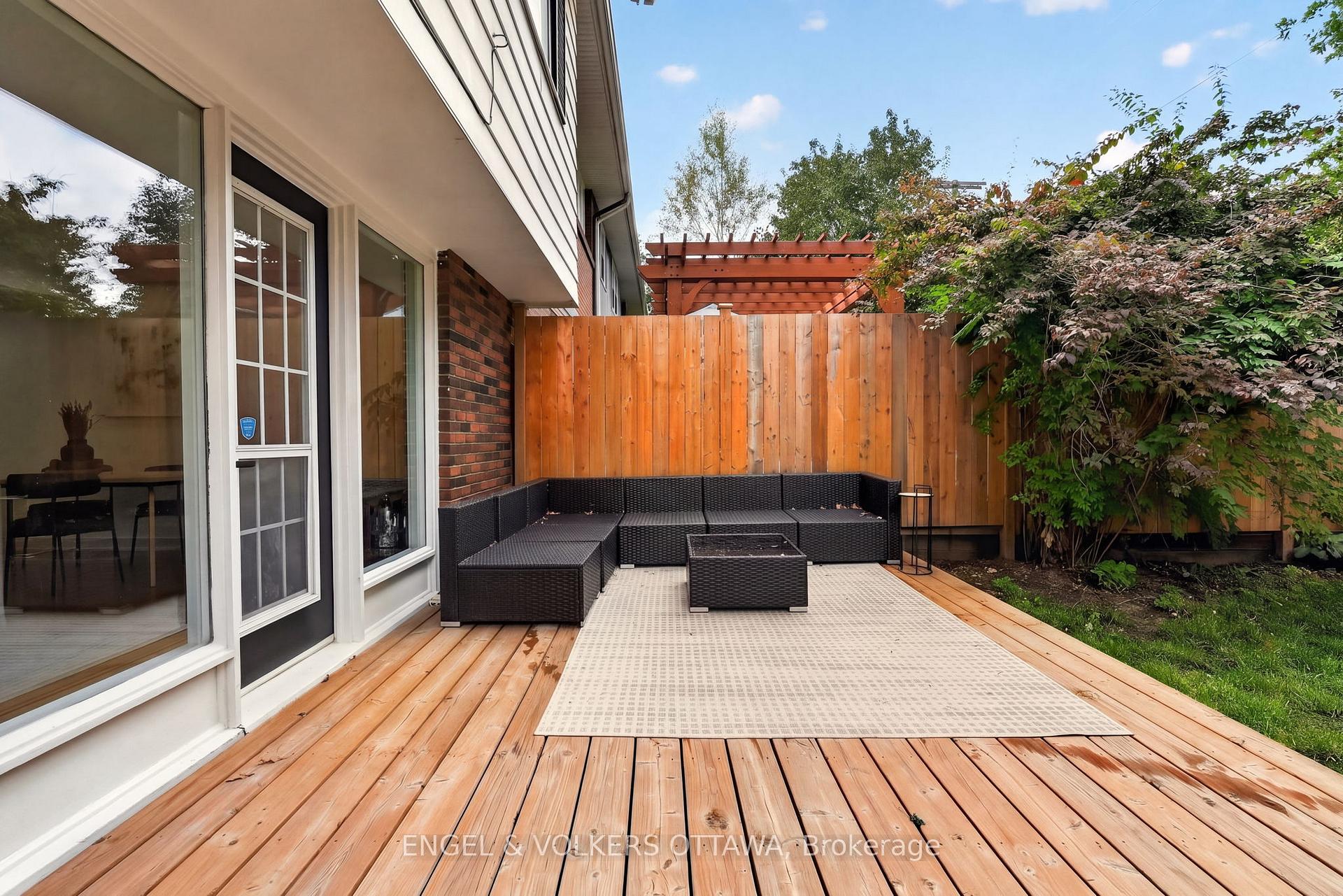 Photo 28 of 1304 Morrison Drive, Ottawa, Redwood Park — HOMEH