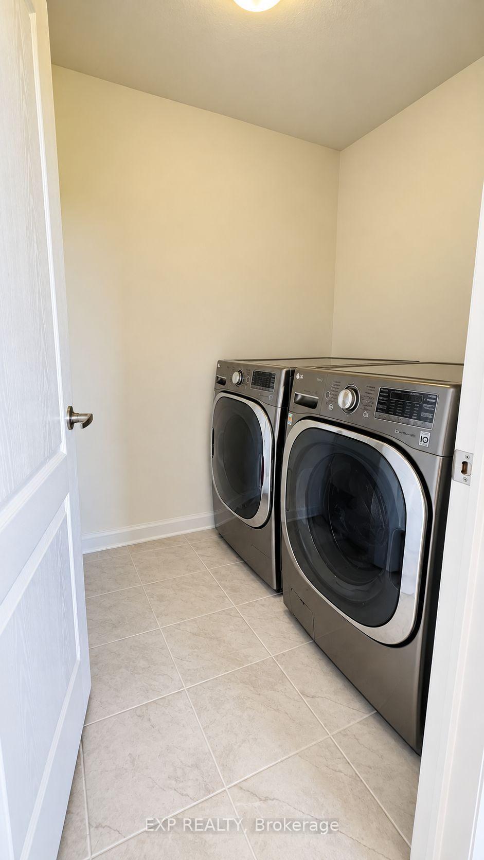 Photo 4 of Unit 5 #UPPER, 15 Peach Street, Thorold, Rolling Meadows — HOMEH