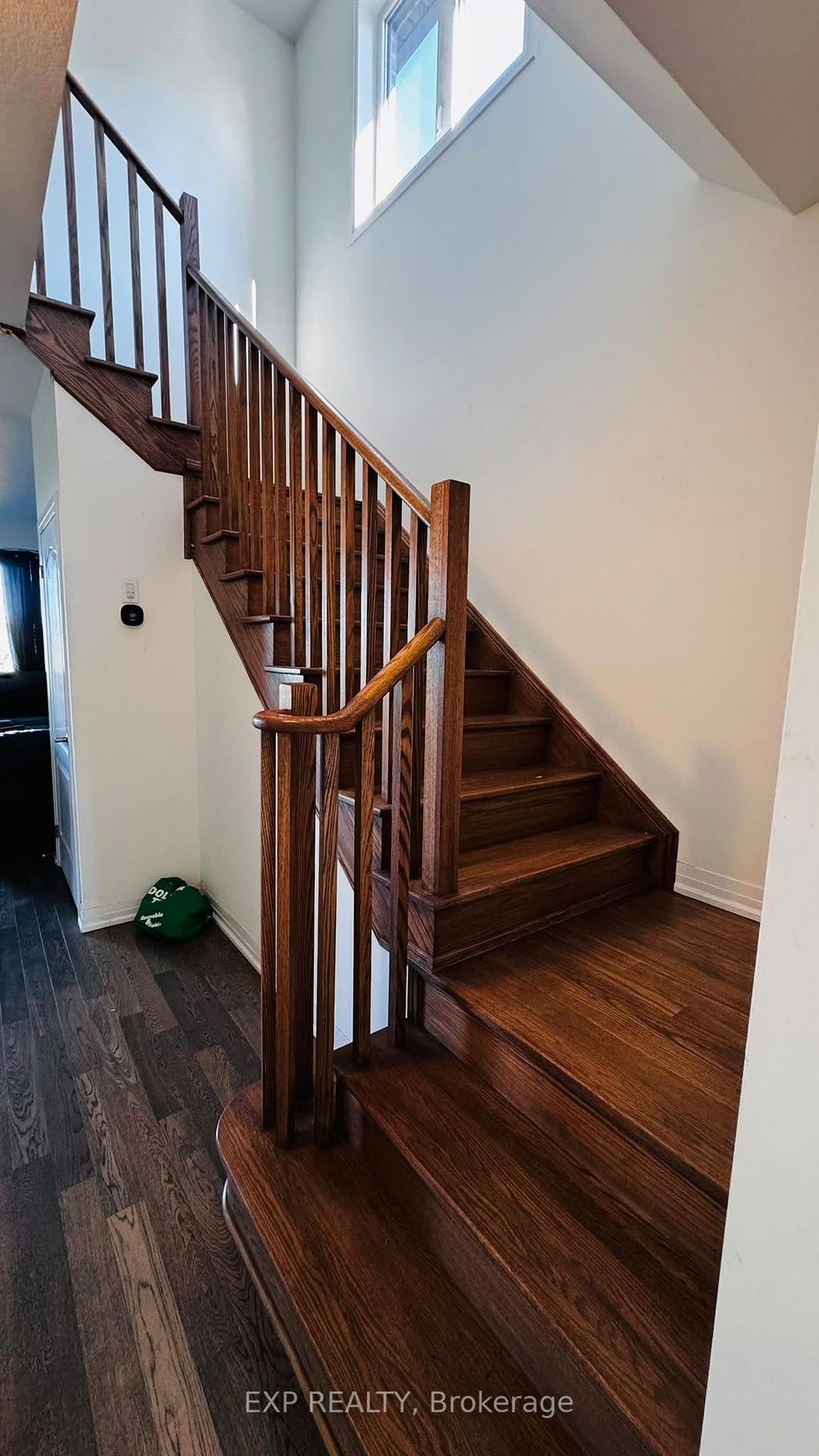 Photo 5 of Unit 5 #UPPER, 15 Peach Street, Thorold, Rolling Meadows — HOMEH