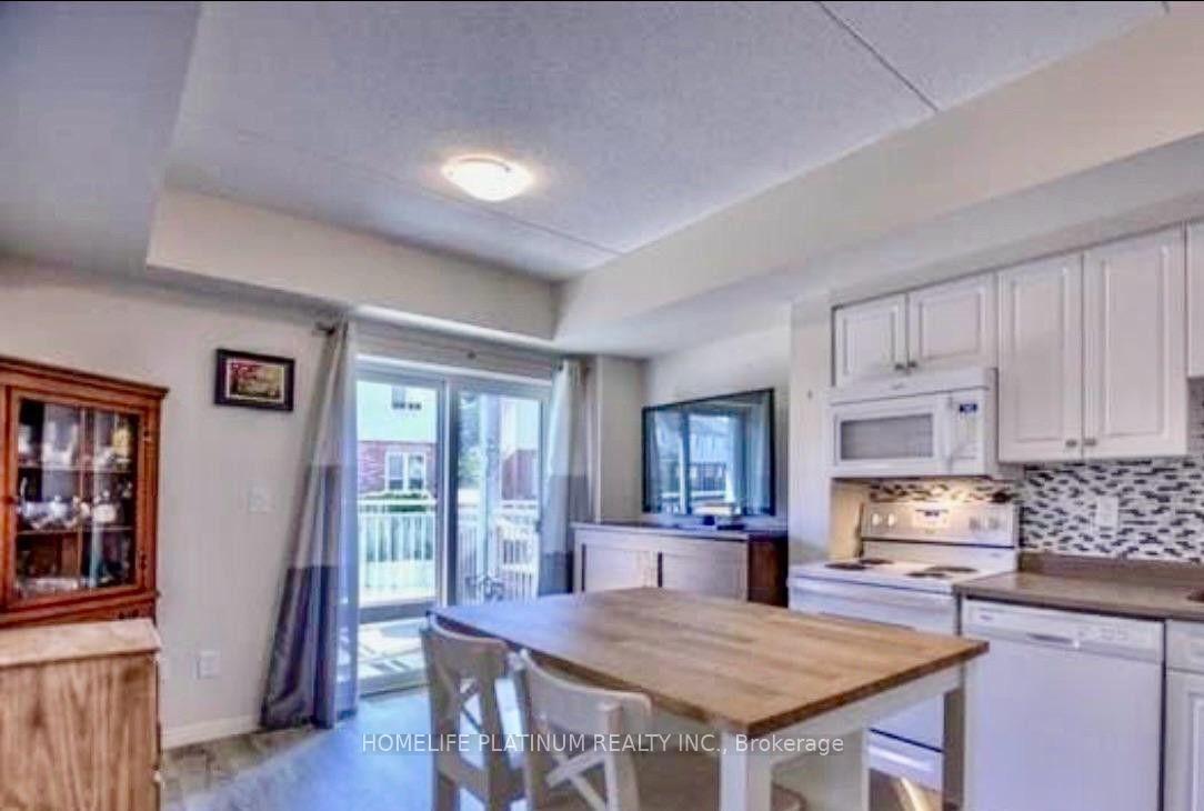 Photo 5 of Unit 206, 155 Water Street, Cambridge, Christopher-Champlain — HOMEH
