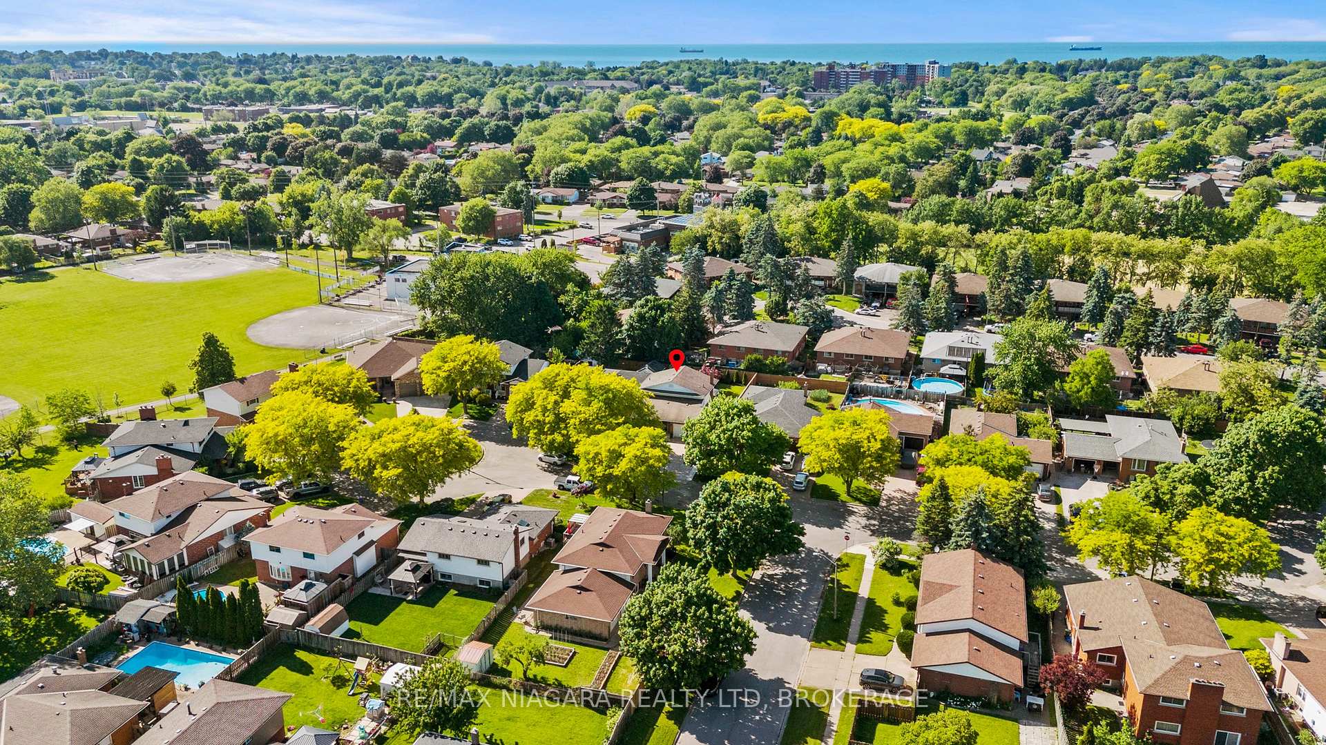 Photo 40 of 30 Orlando Drive, St. Catharines, Lakeport — HOMEH