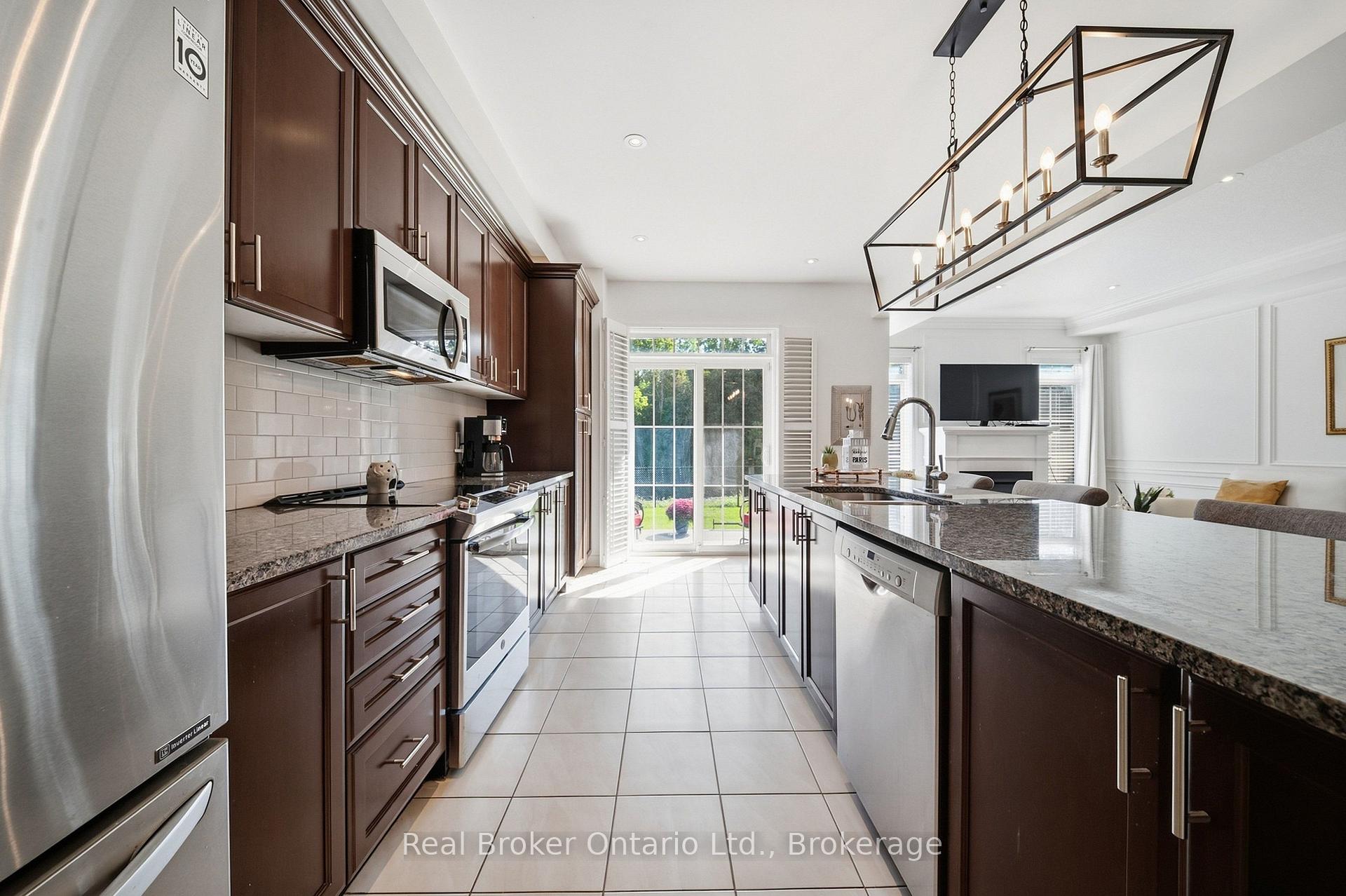 Photo 11 of Unit 11, 80 Willow Street, Brant, Paris — HOMEH