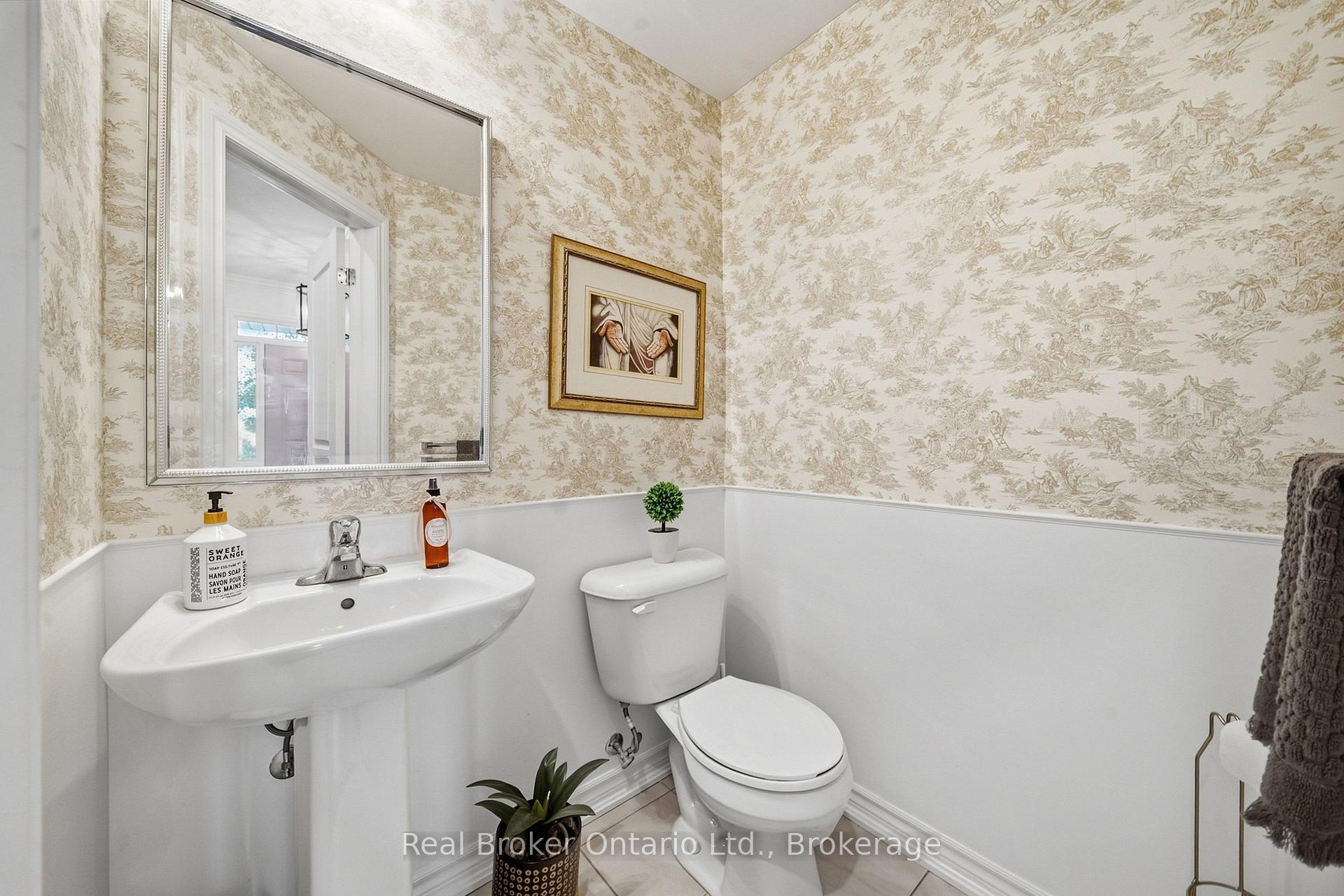 Photo 17 of Unit 11, 80 Willow Street, Brant, Paris — HOMEH