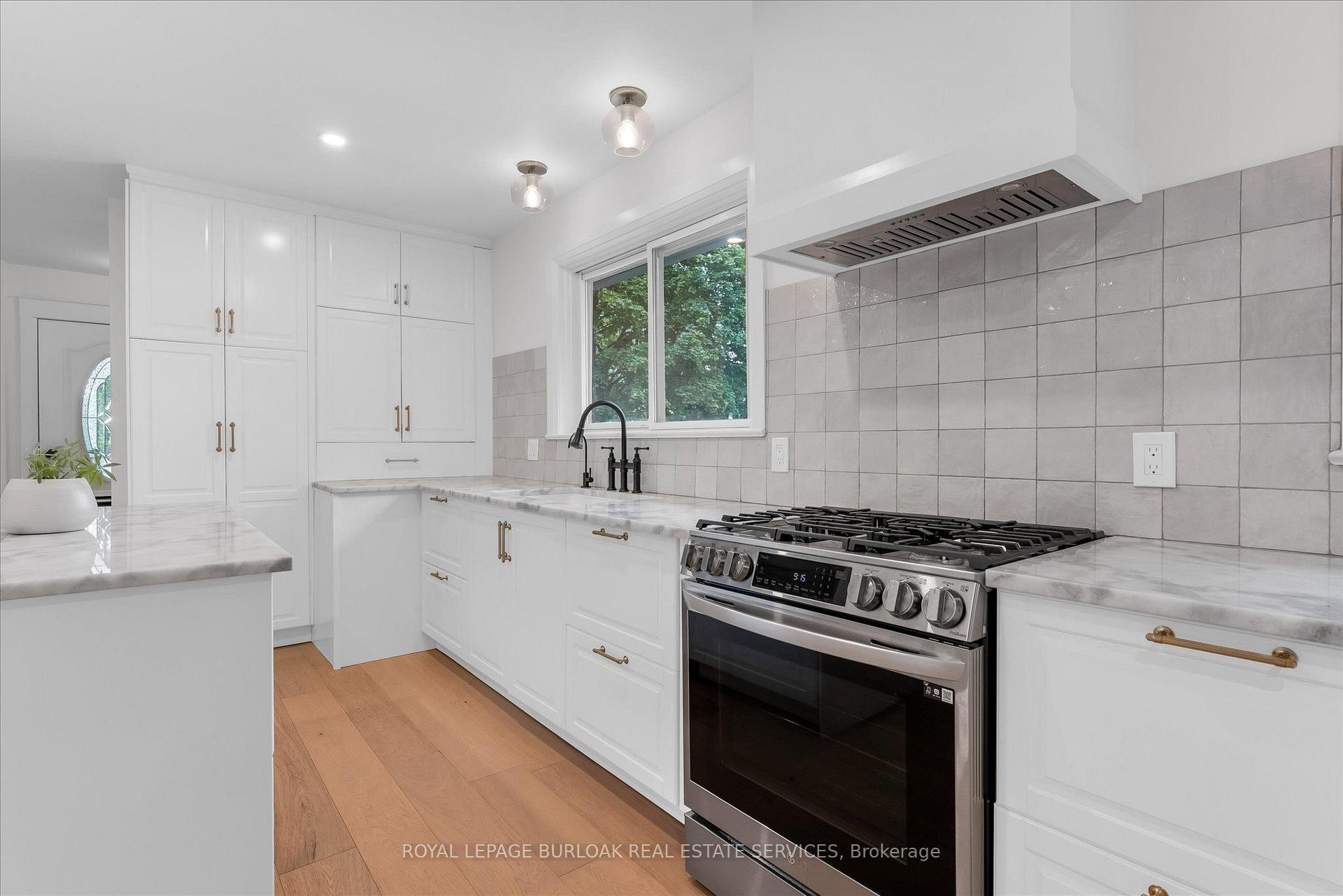 Photo 34 of 2241 Joyce Street, Burlington, Brant — HOMEH