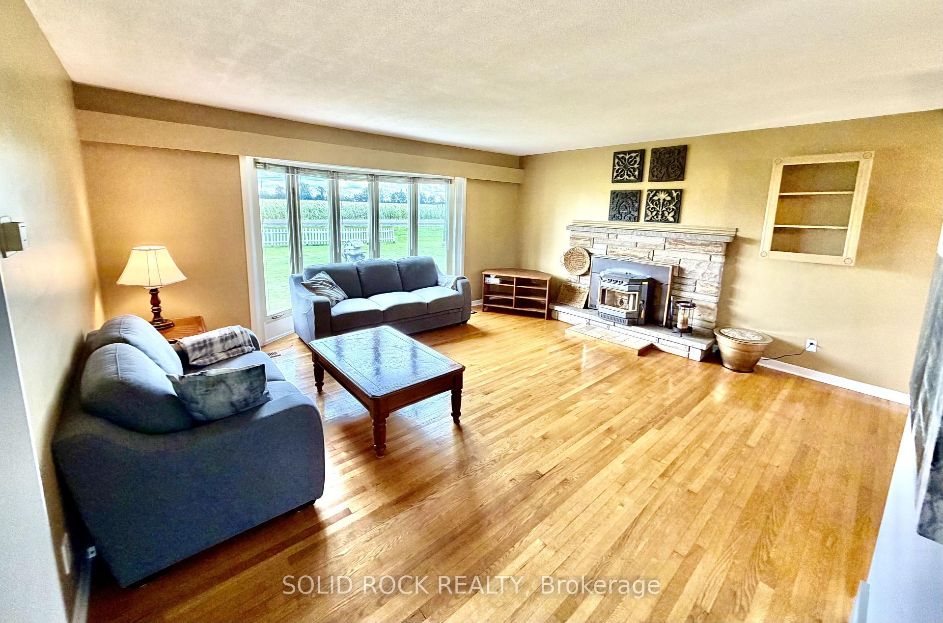 Photo 6 of 6663 Dalmeny Road E, Ottawa, Osgoode Twp South of Reg Rd 6 — HOMEH
