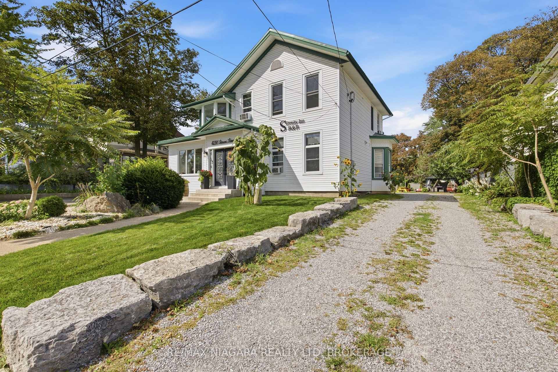 Photo 7 of 4291 Simcoe Street, Niagara Falls, Downtown — HOMEH
