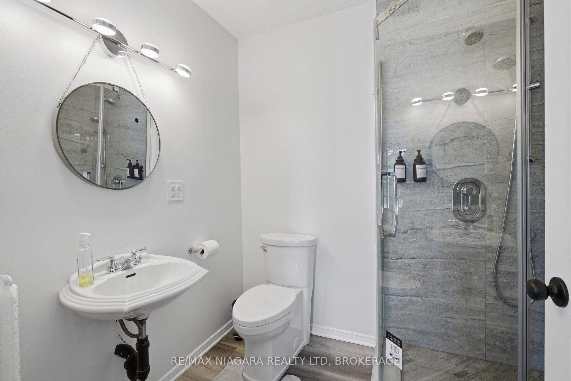 Photo 30 of 4291 Simcoe Street, Niagara Falls, Downtown — HOMEH