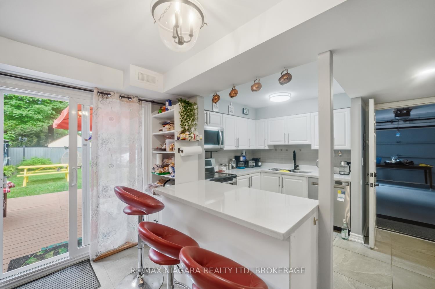 Photo 37 of 4291 Simcoe Street, Niagara Falls, Downtown — HOMEH
