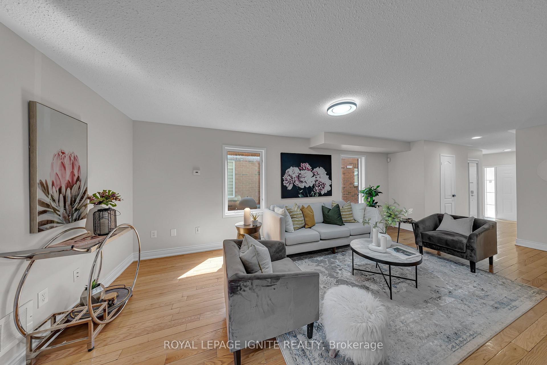 Photo 7 of 91 Albright Road, Brampton, Fletcher's Creek Village — HOMEH
