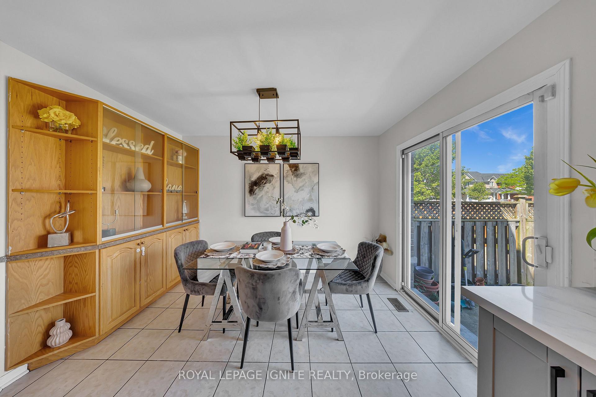 Photo 9 of 91 Albright Road, Brampton, Fletcher's Creek Village — HOMEH