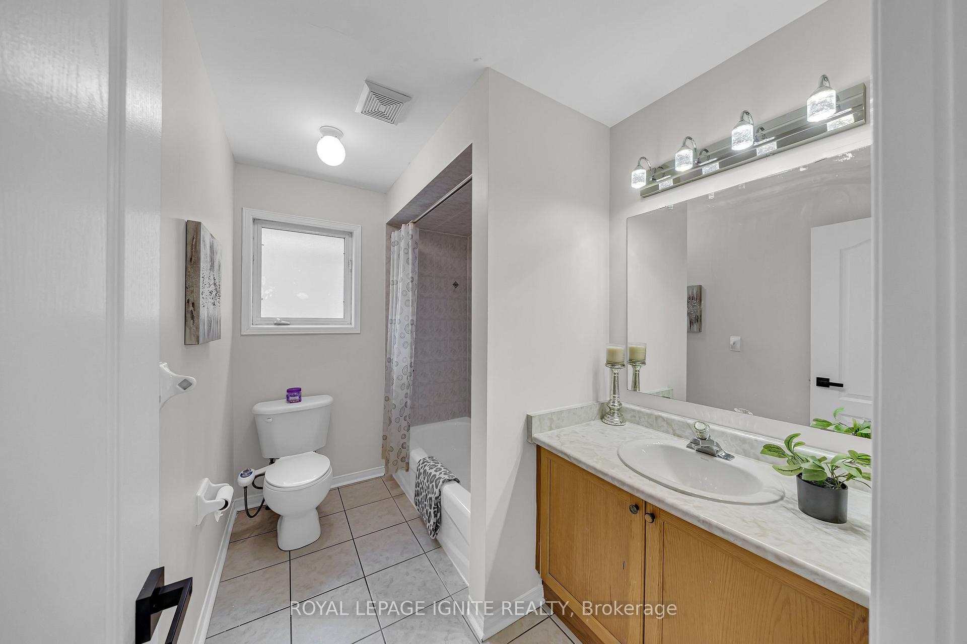 Photo 16 of 91 Albright Road, Brampton, Fletcher's Creek Village — HOMEH