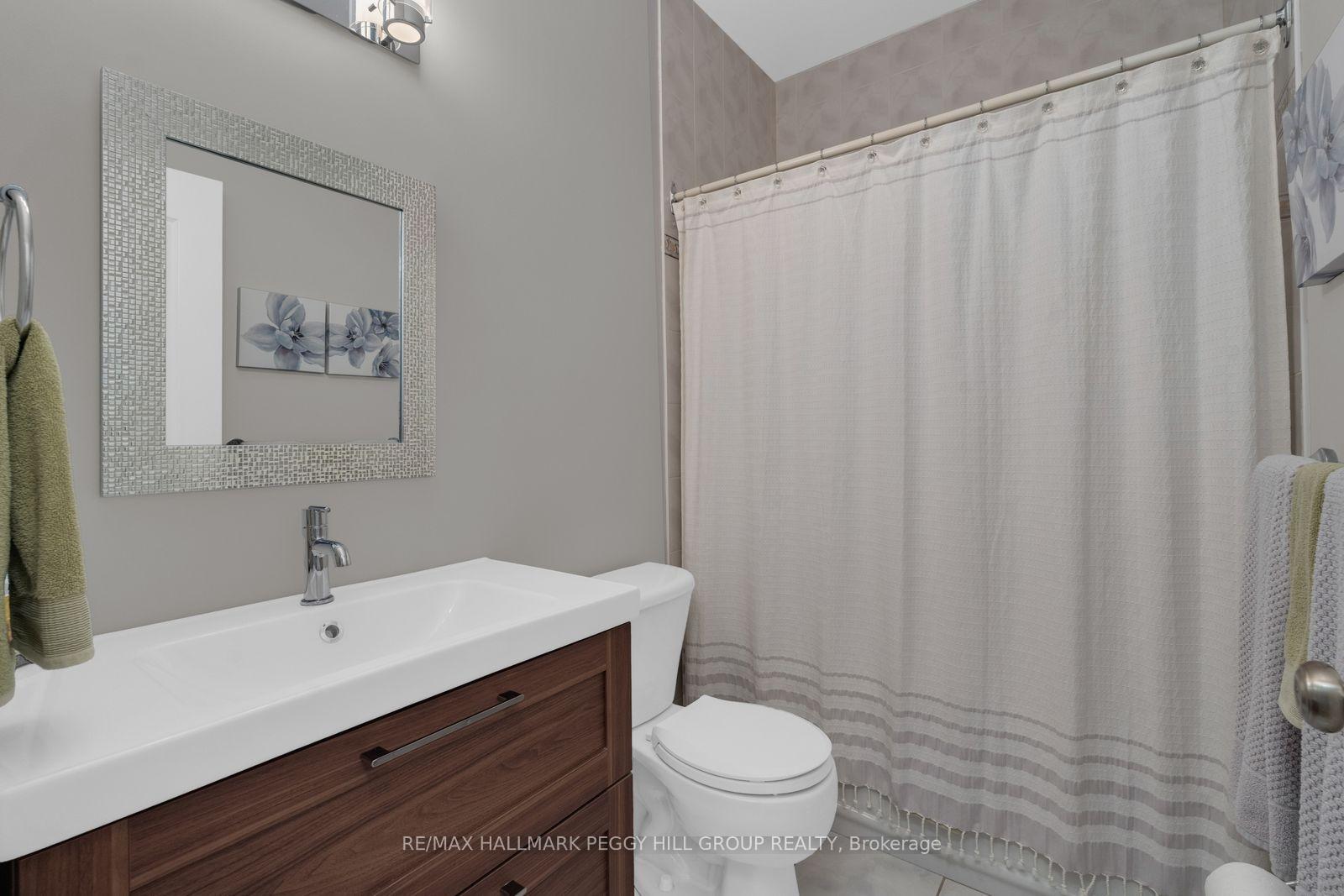 Photo 10 of 61 Maclaren Avenue, Barrie, Painswick North — HOMEH