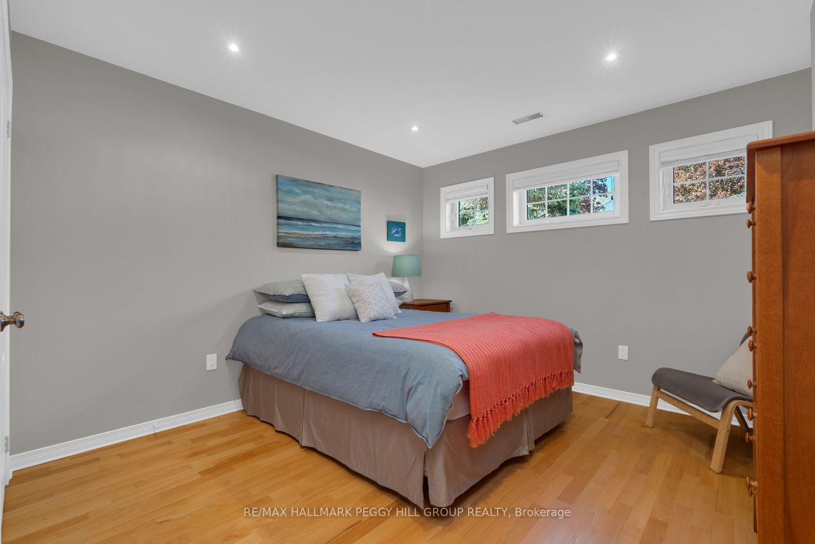 Photo 15 of 61 Maclaren Avenue, Barrie, Painswick North — HOMEH