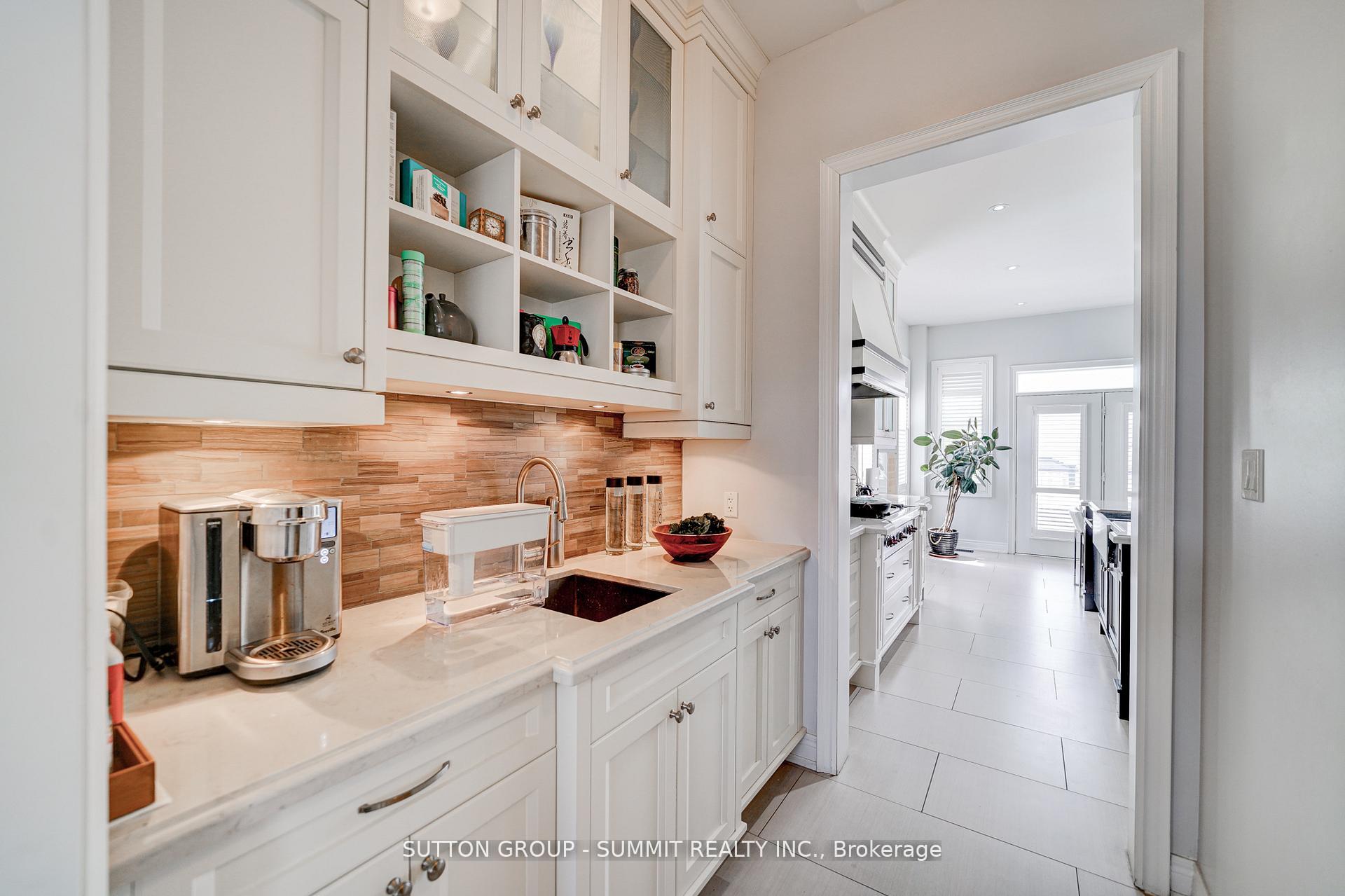 Photo 7 of 6 Flanders Road, Brampton, Credit Valley — HOMEH