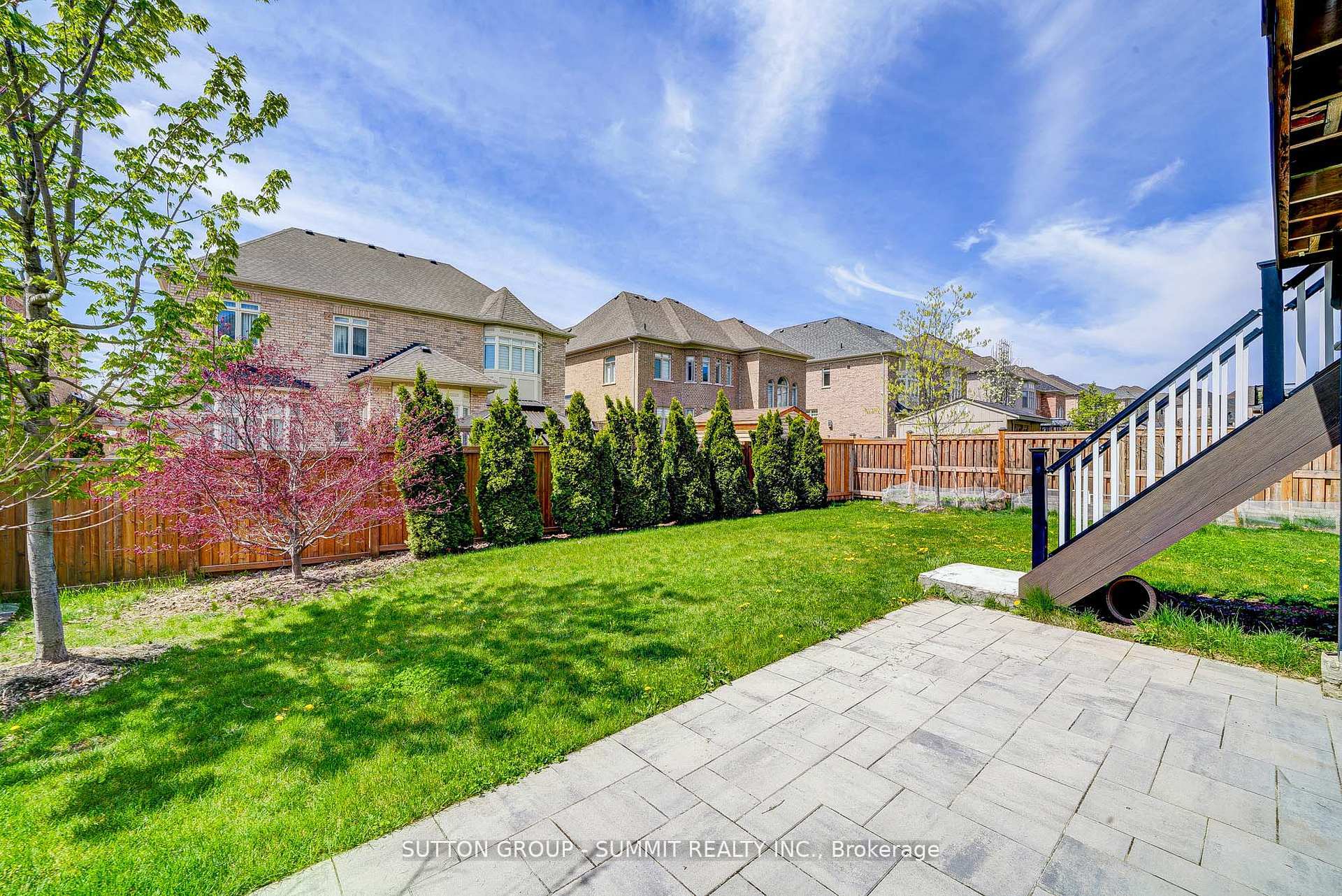 Photo 37 of 6 Flanders Road, Brampton, Credit Valley — HOMEH