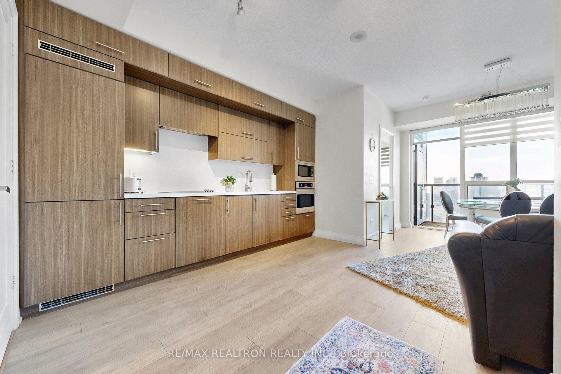 Photo 5 of Unit 3103, 2 Anndale Drive, North York, Willowdale East — HOMEH
