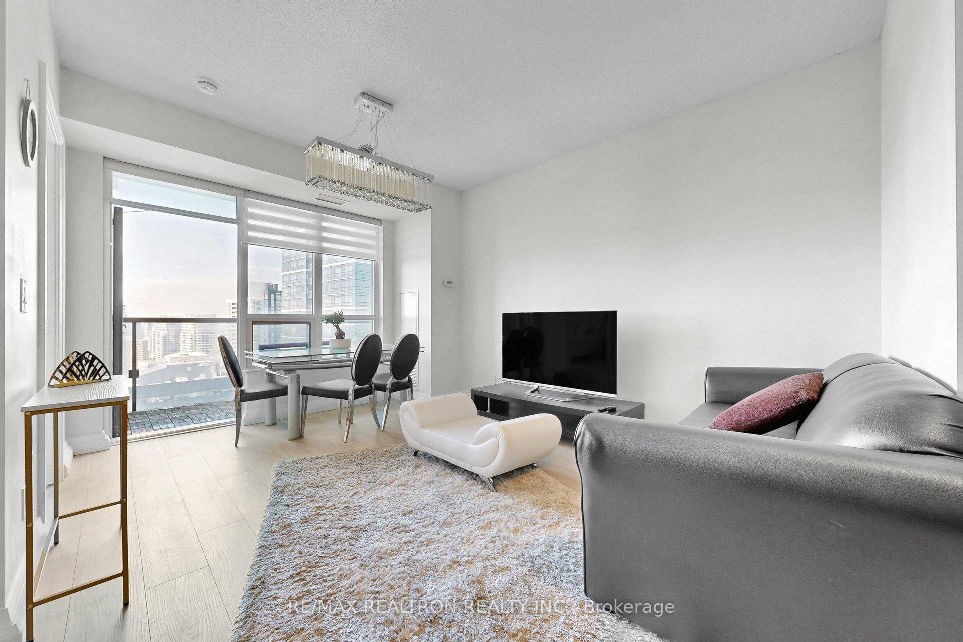 Photo 12 of Unit 3103, 2 Anndale Drive, North York, Willowdale East — HOMEH