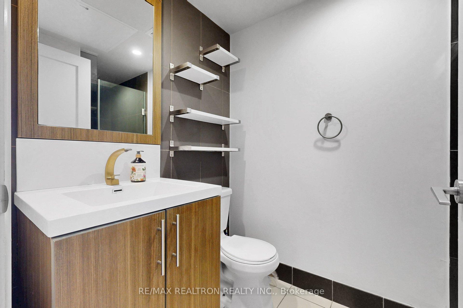 Photo 24 of Unit 3103, 2 Anndale Drive, North York, Willowdale East — HOMEH
