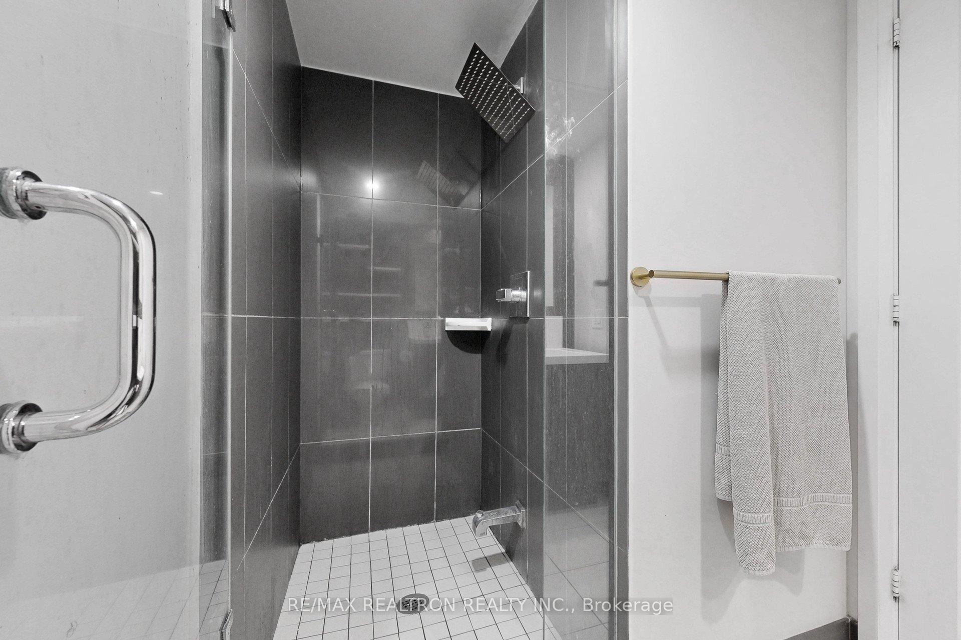 Photo 25 of Unit 3103, 2 Anndale Drive, North York, Willowdale East — HOMEH