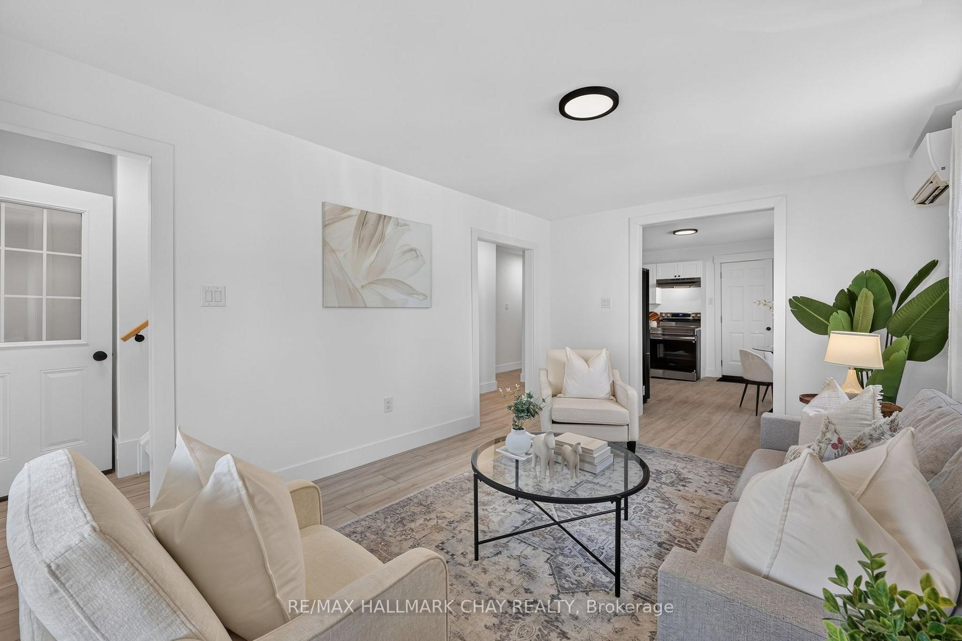 Photo 10 of 7 Victory Crescent, Penetanguishene — HOMEH