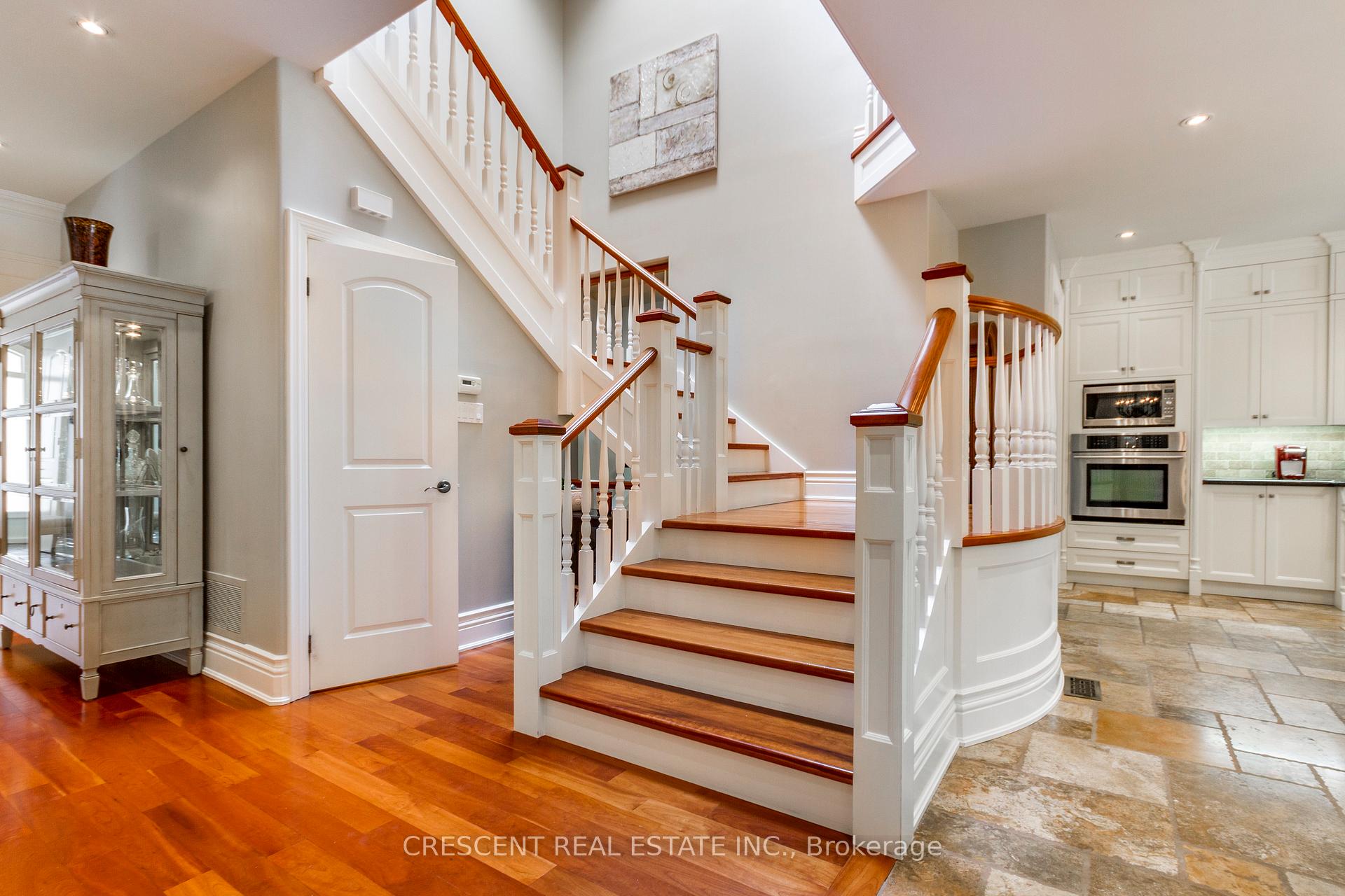 Photo 17 of 17 Agar Crescent, Etobicoke, Islington-City Centre West — HOMEH