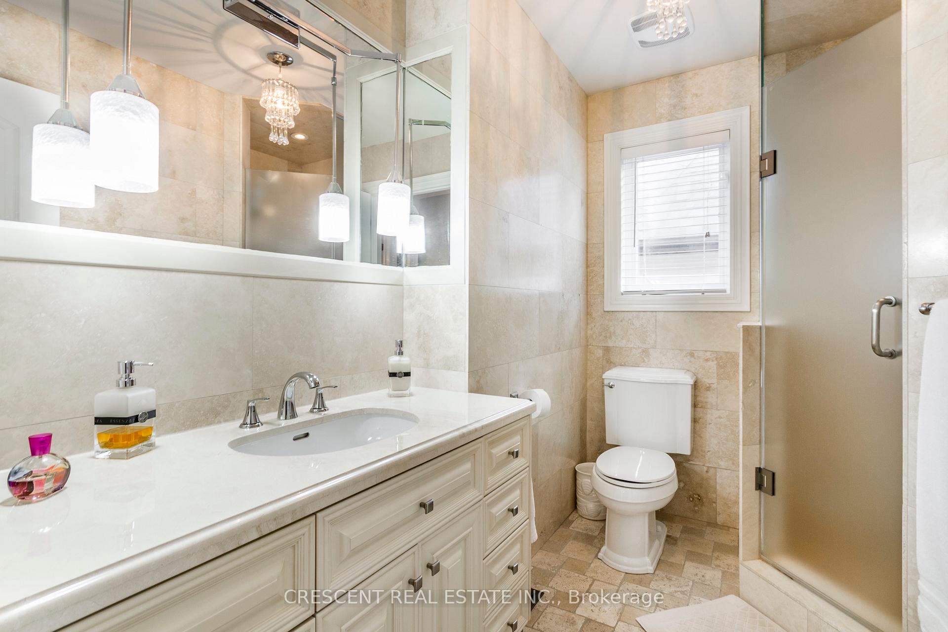 Photo 36 of 17 Agar Crescent, Etobicoke, Islington-City Centre West — HOMEH