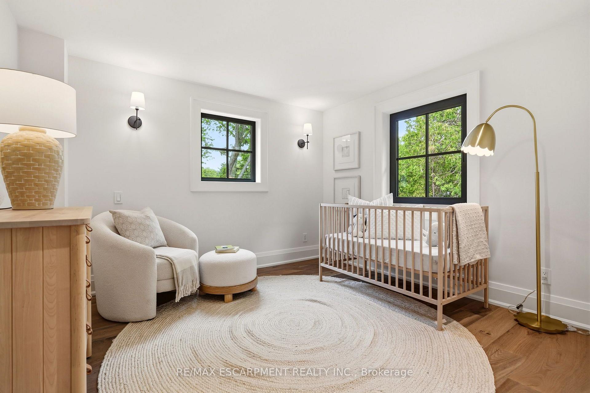 Photo 16 of 727 King Road, Burlington, LaSalle — HOMEH
