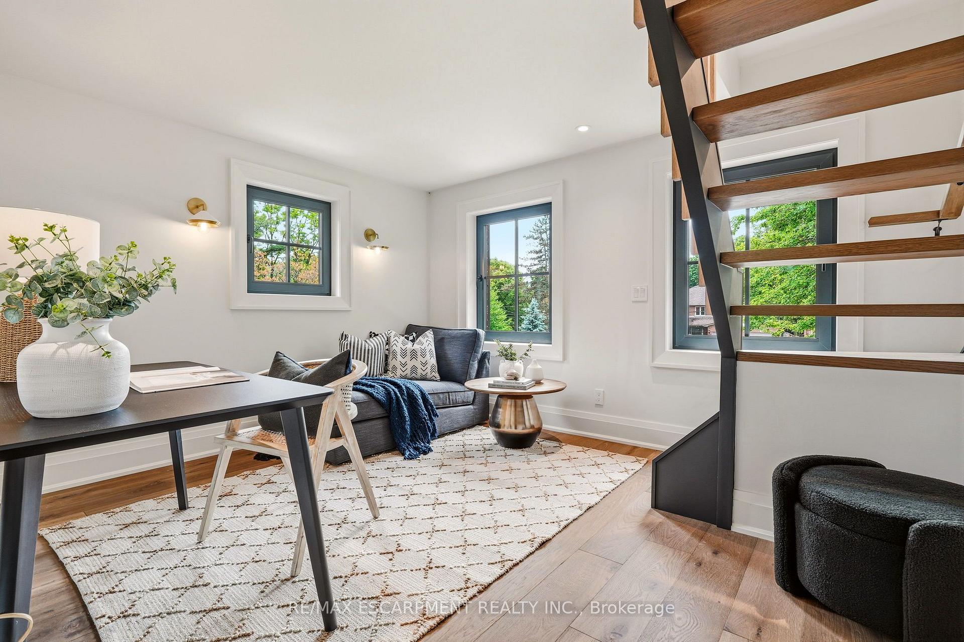 Photo 18 of 727 King Road, Burlington, LaSalle — HOMEH