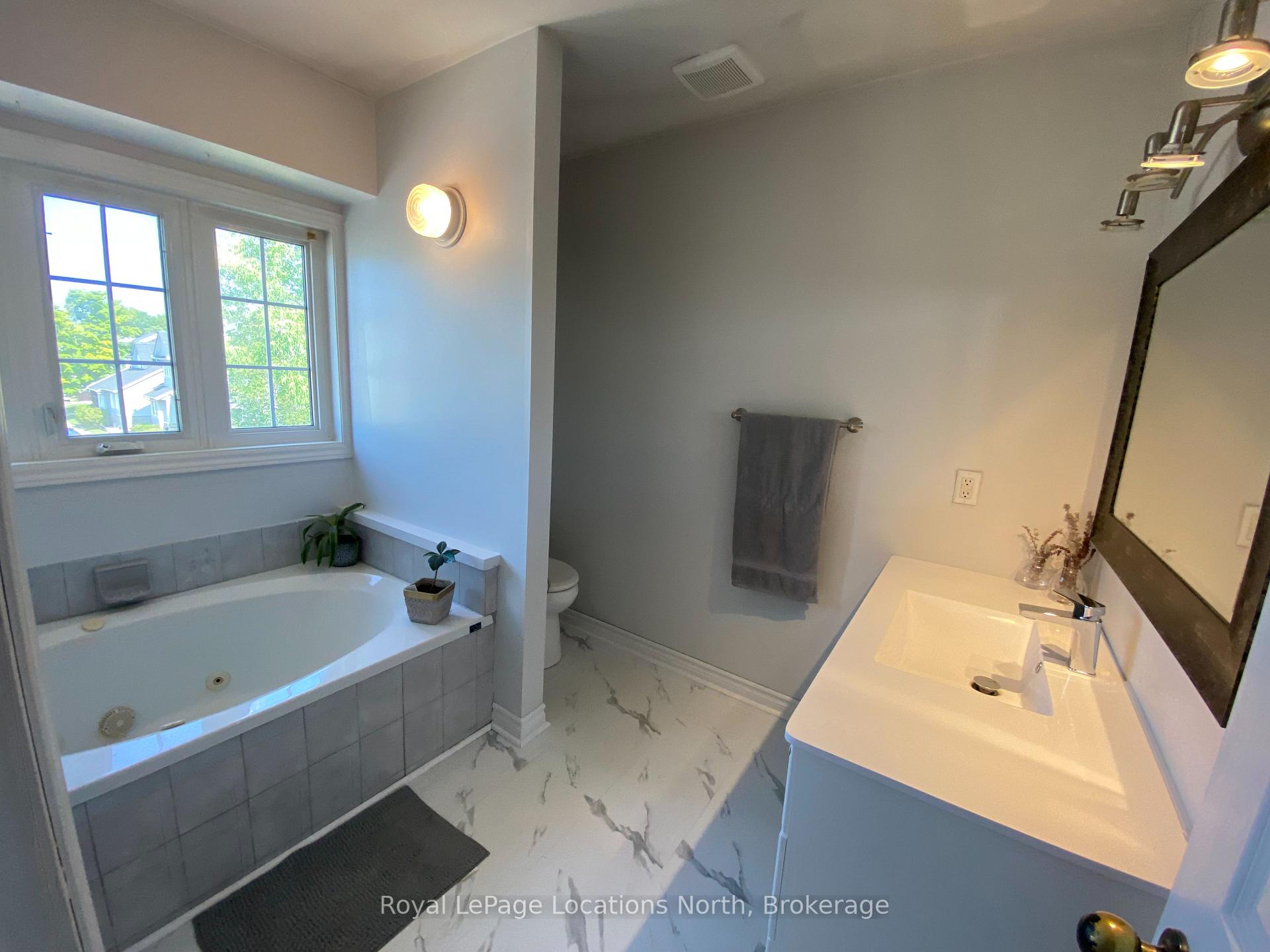 Photo 19 of Unit 10, 146 Settlers Way, Blue Mountains — HOMEH