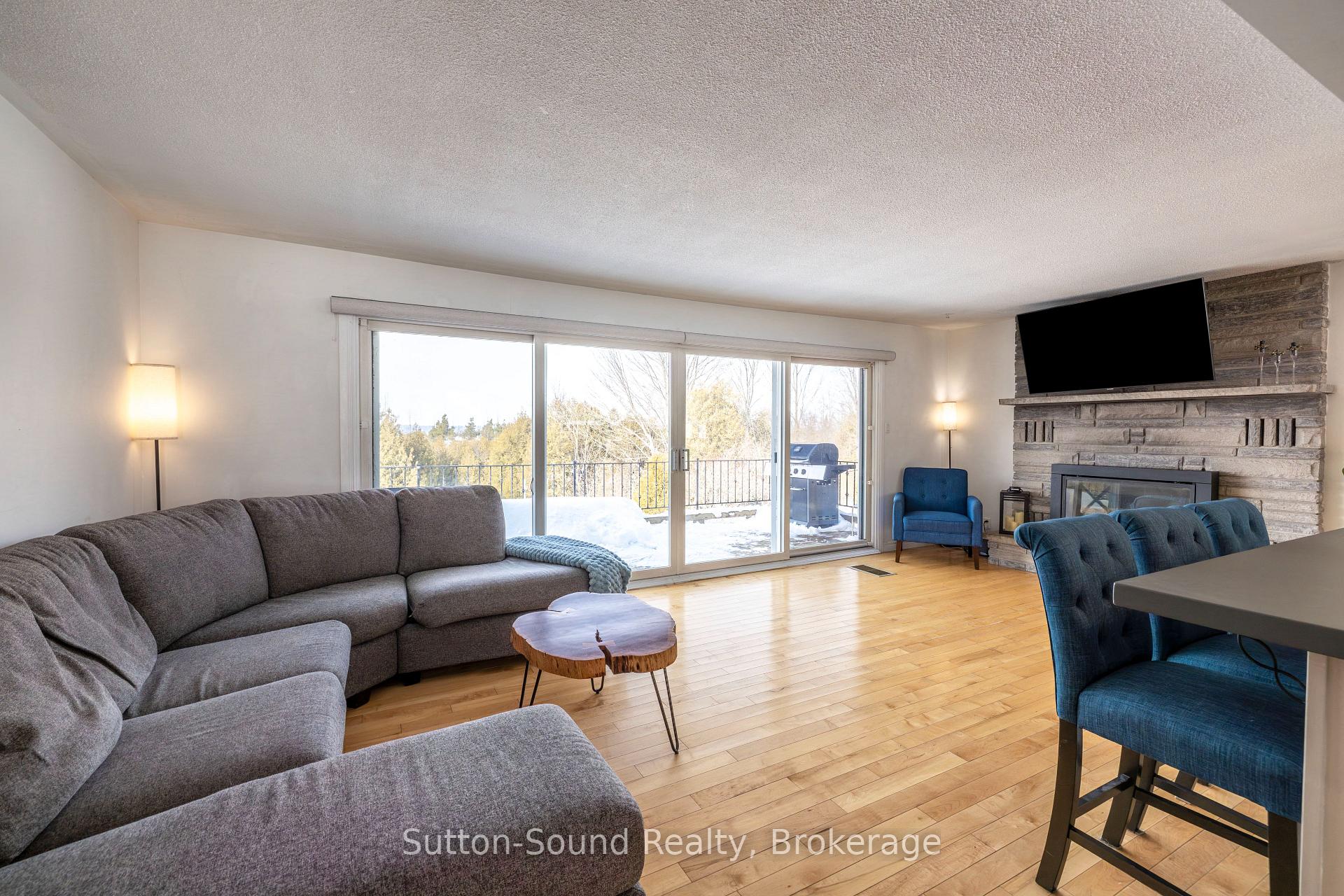 Photo 9 of 501297 Grey Road 1, Georgian Bluffs — HOMEH