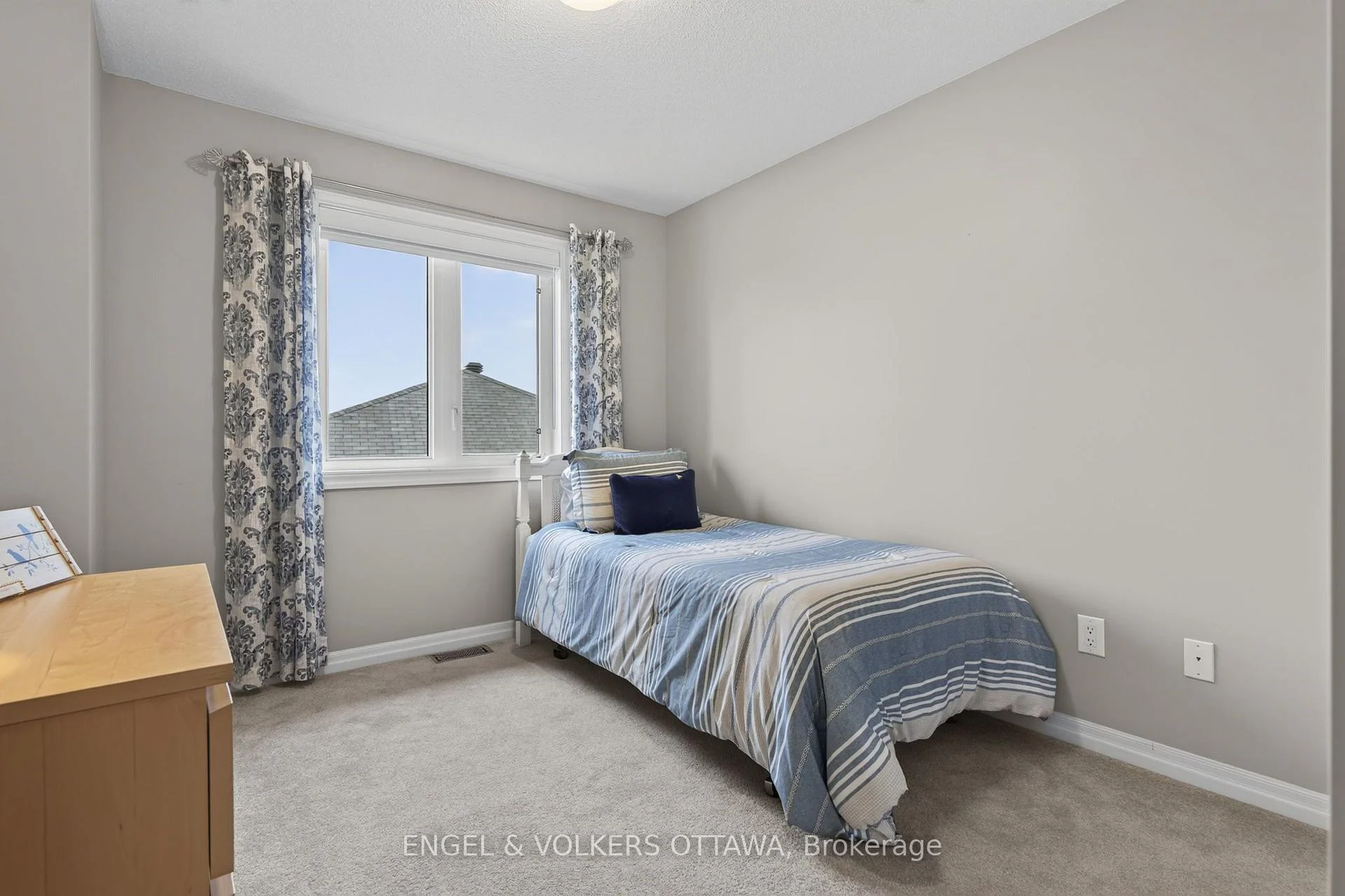 Photo 38 of 512 Knotridge Street, Ottawa, Mer Bleue/Bradley Estates/Anderson Park — HOMEH