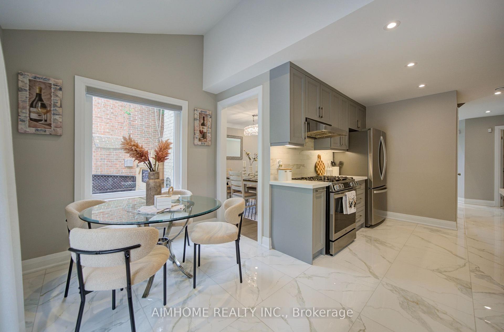 Photo 17 of 83 Houseman Crescent, Richmond Hill, North Richvale — HOMEH
