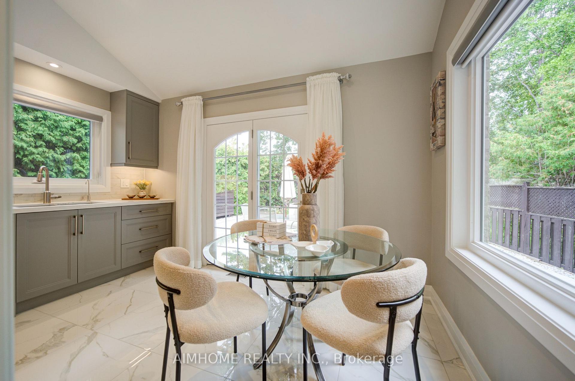 Photo 18 of 83 Houseman Crescent, Richmond Hill, North Richvale — HOMEH