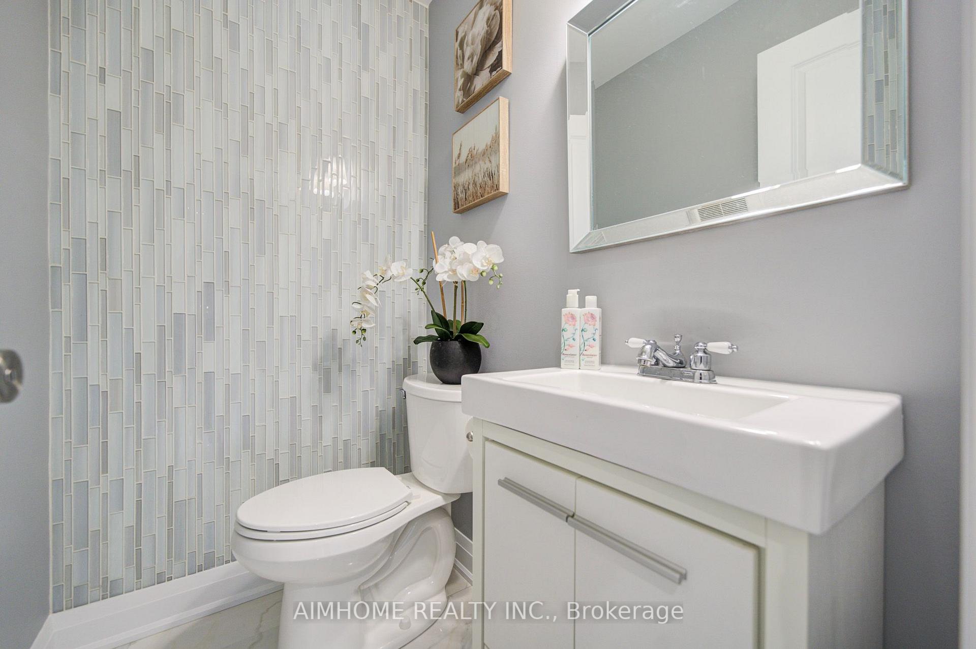 Photo 19 of 83 Houseman Crescent, Richmond Hill, North Richvale — HOMEH