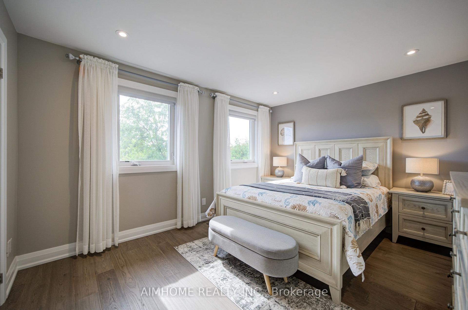 Photo 25 of 83 Houseman Crescent, Richmond Hill, North Richvale — HOMEH