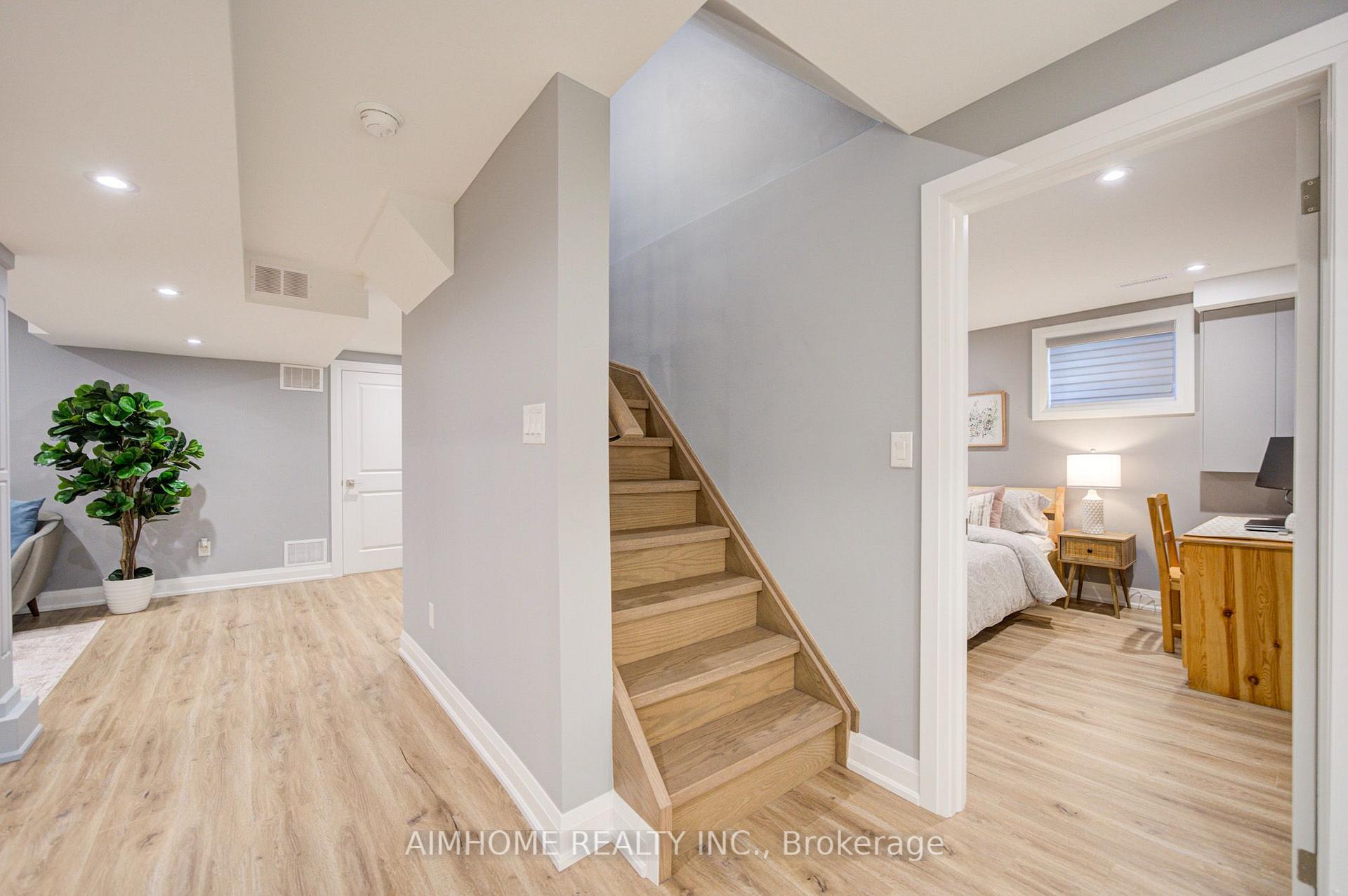 Photo 31 of 83 Houseman Crescent, Richmond Hill, North Richvale — HOMEH