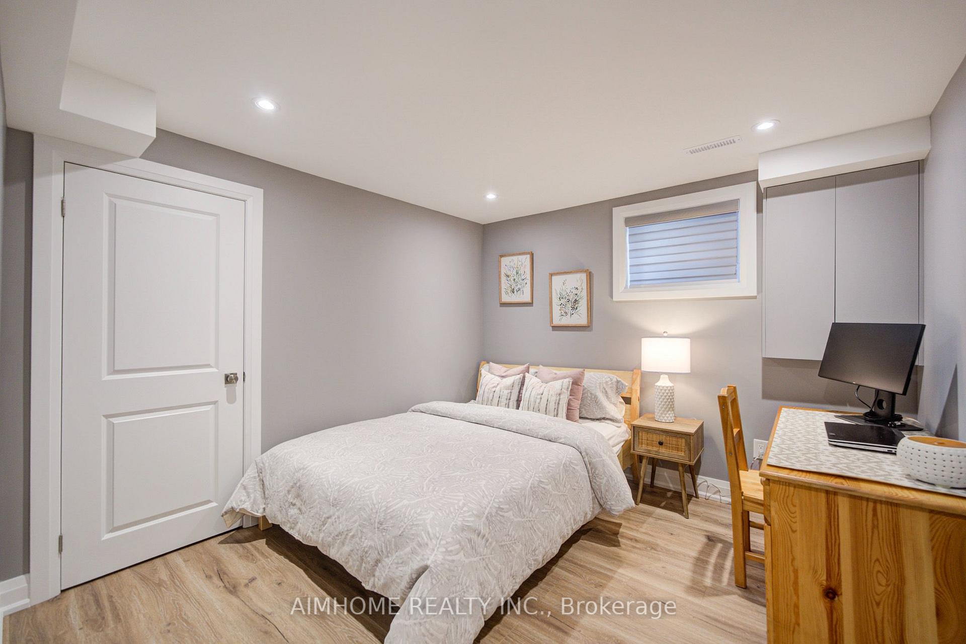 Photo 36 of 83 Houseman Crescent, Richmond Hill, North Richvale — HOMEH