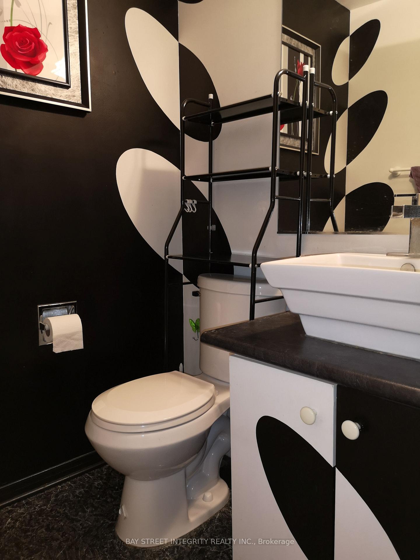 Photo 17 of Unit Main, 3 Feltham Road, Markham, Raymerville — HOMEH