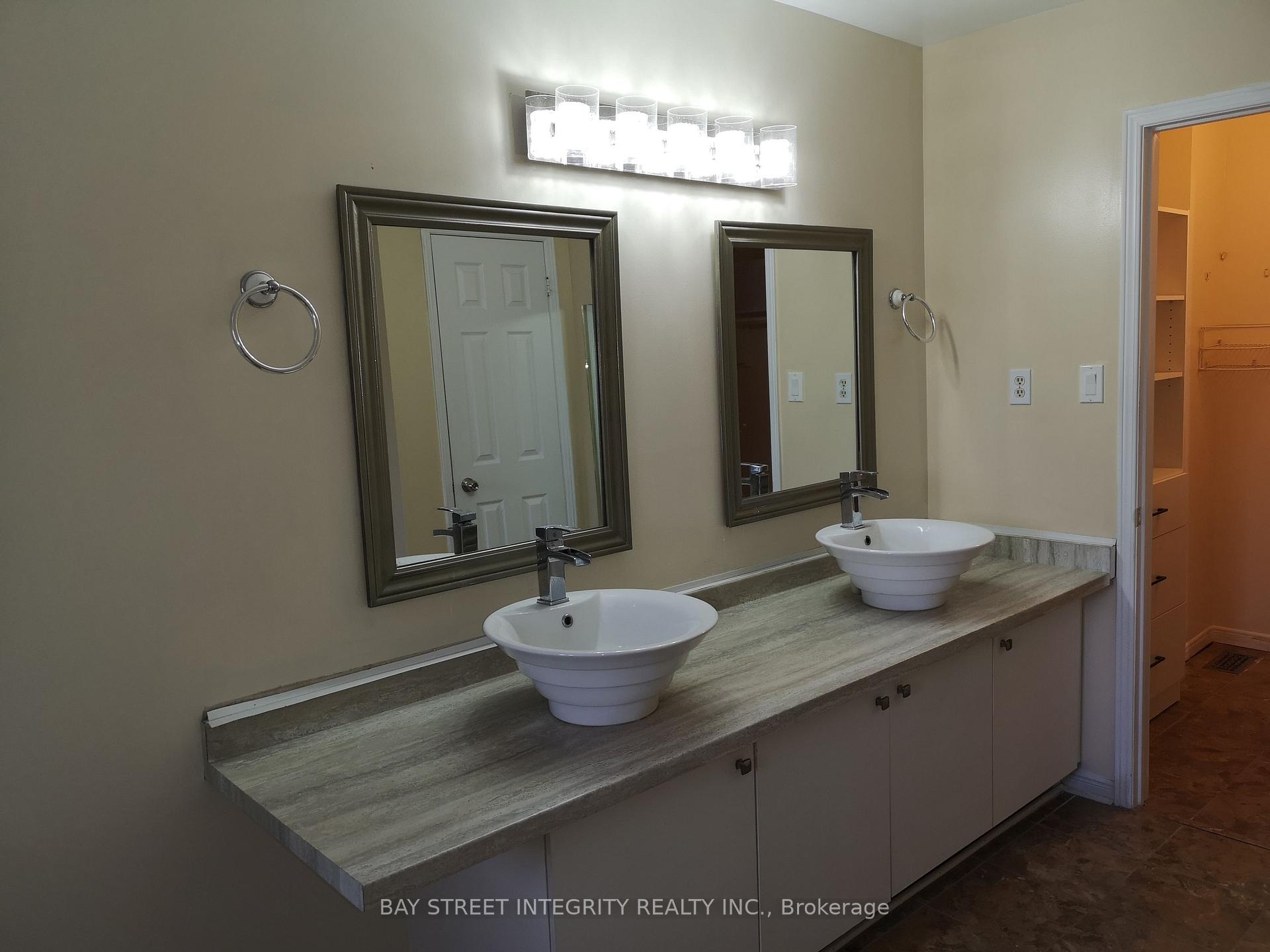 Photo 22 of Unit Main, 3 Feltham Road, Markham, Raymerville — HOMEH