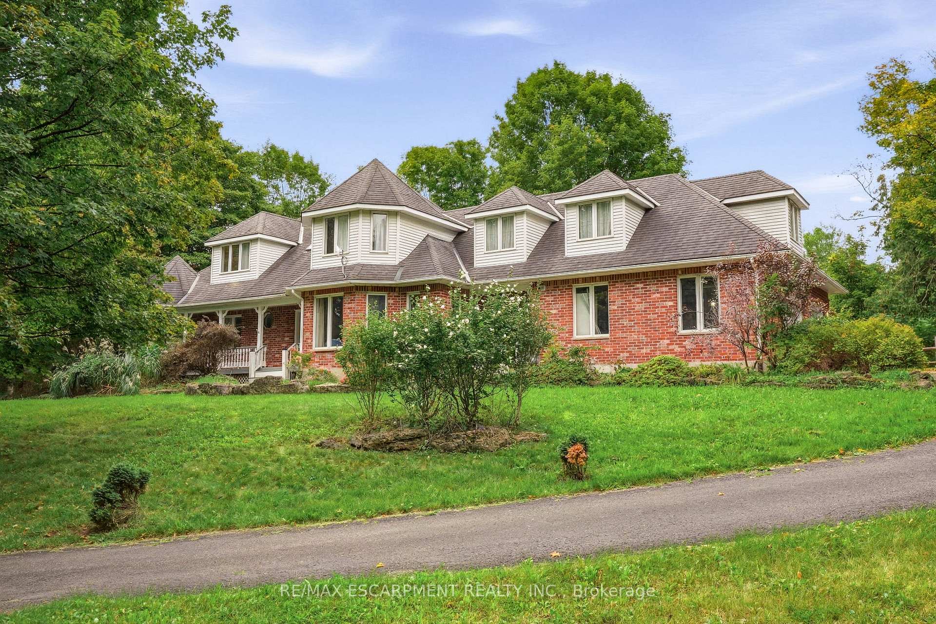 Photo 2 of 8010 Guelph Line, Milton, Campbellville — HOMEH