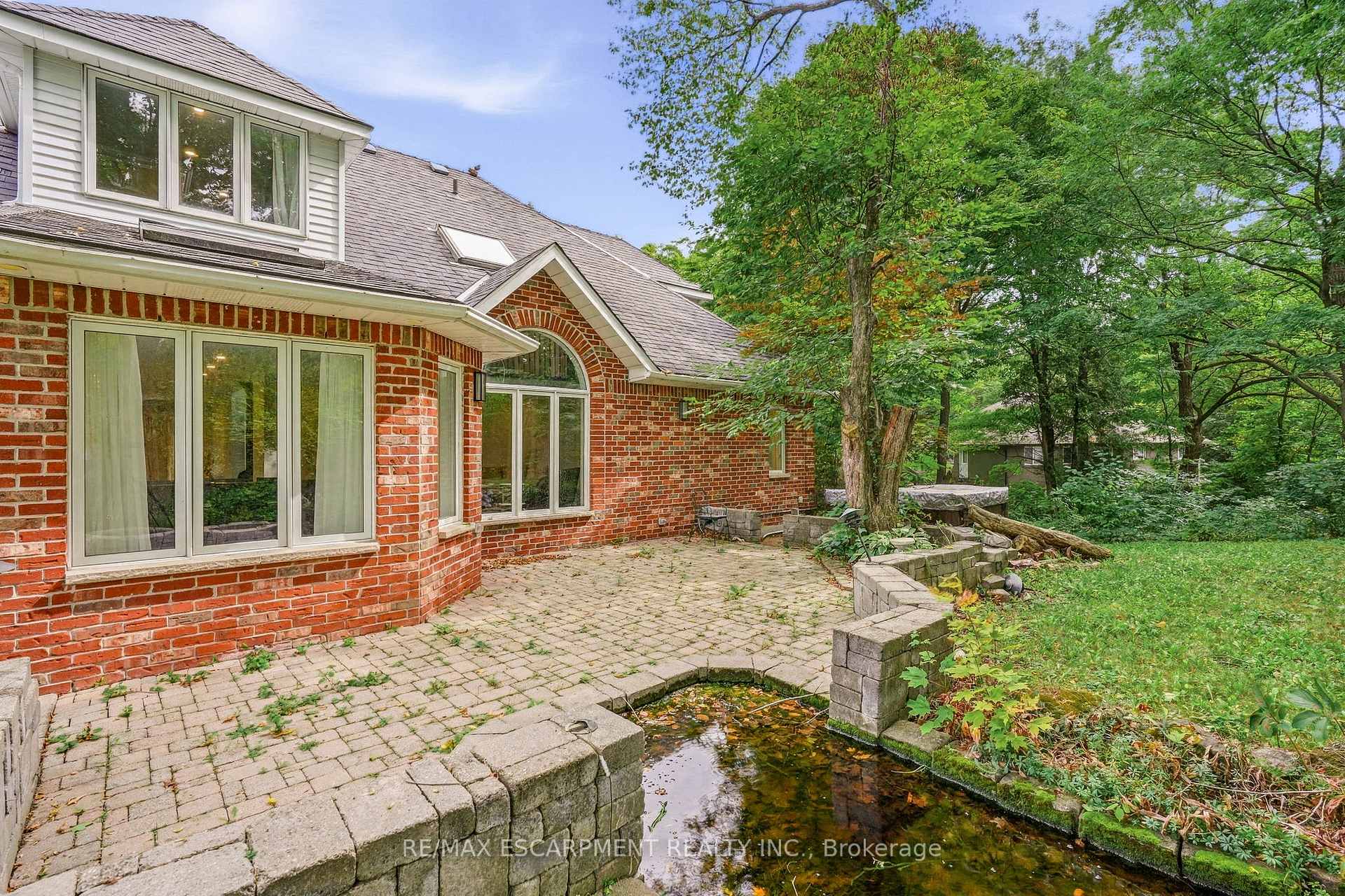 Photo 6 of 8010 Guelph Line, Milton, Campbellville — HOMEH