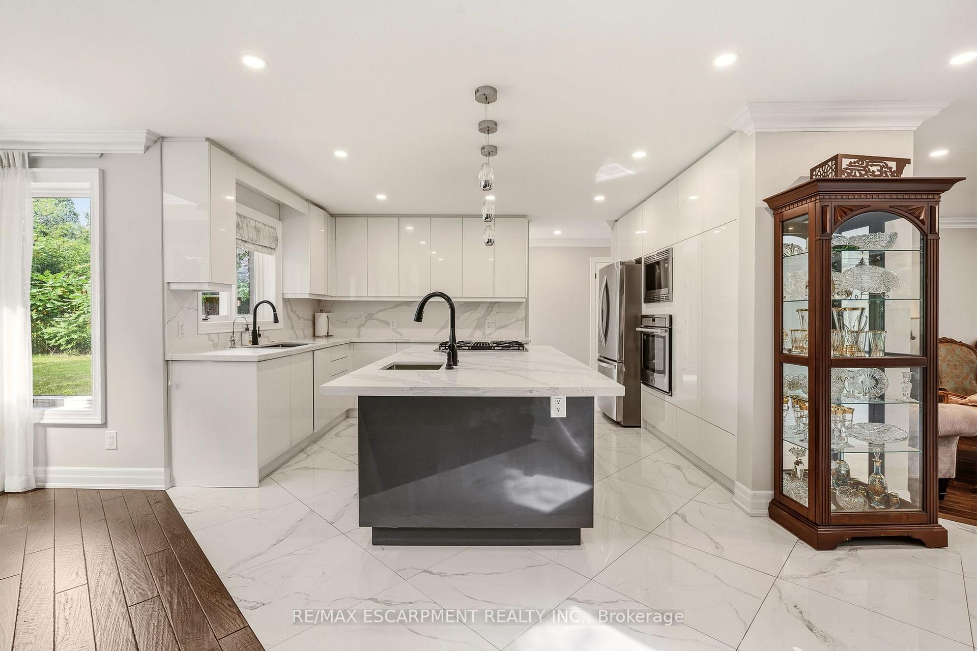 Photo 11 of 8010 Guelph Line, Milton, Campbellville — HOMEH